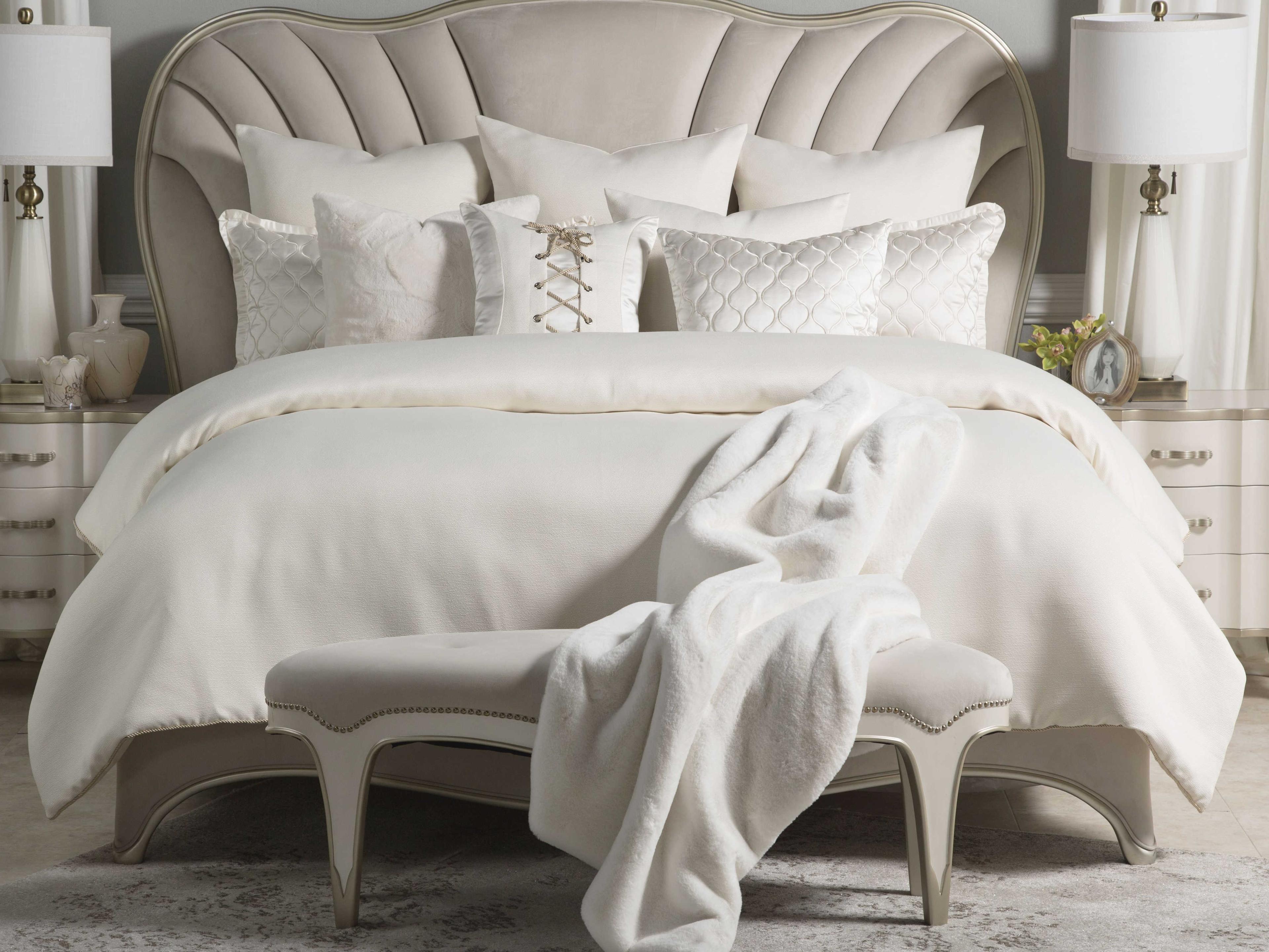 Michael Amini Bedding Ivory 10-Piece King Comforter Set