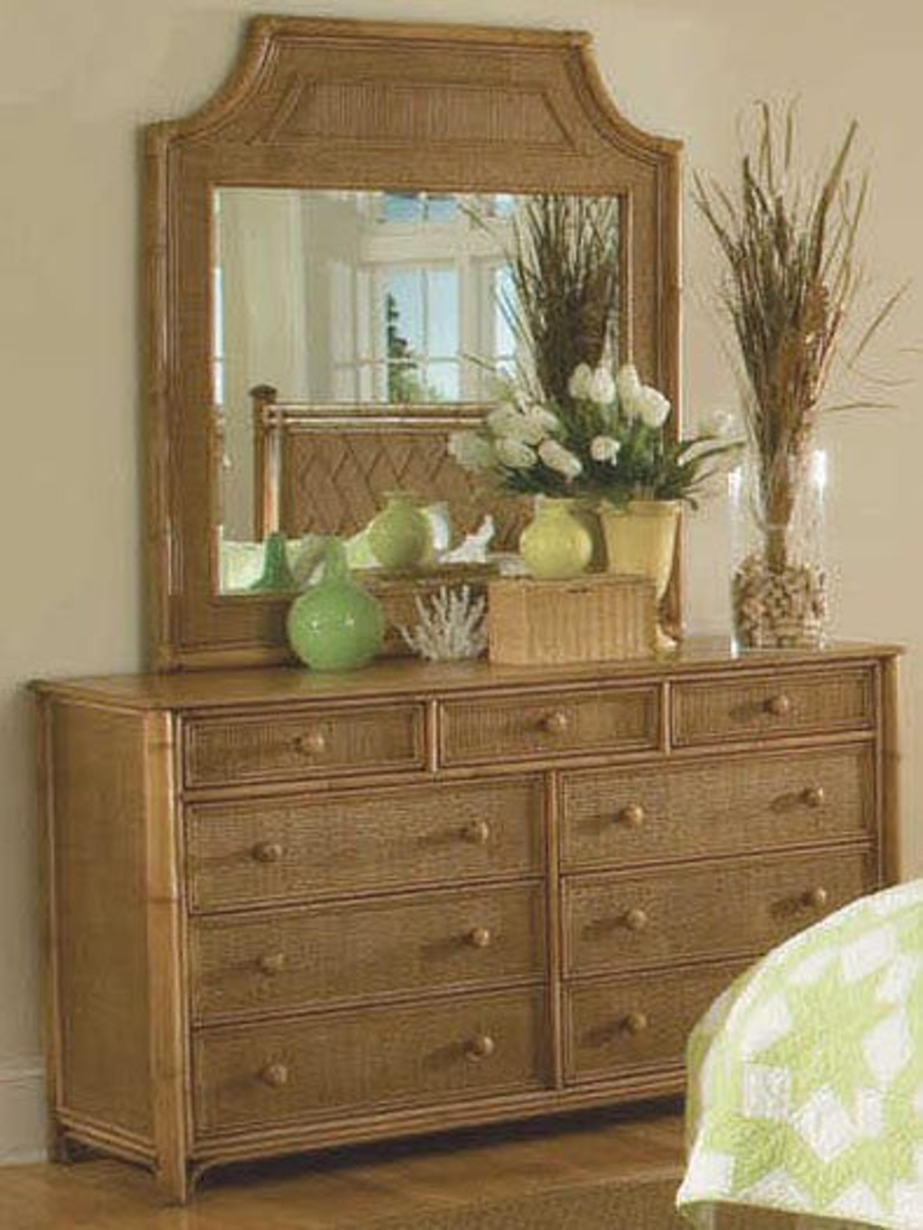 Braxton Culler Summer Retreat 9-Drawers Brown Hardwood Double Dresser with Mirror
