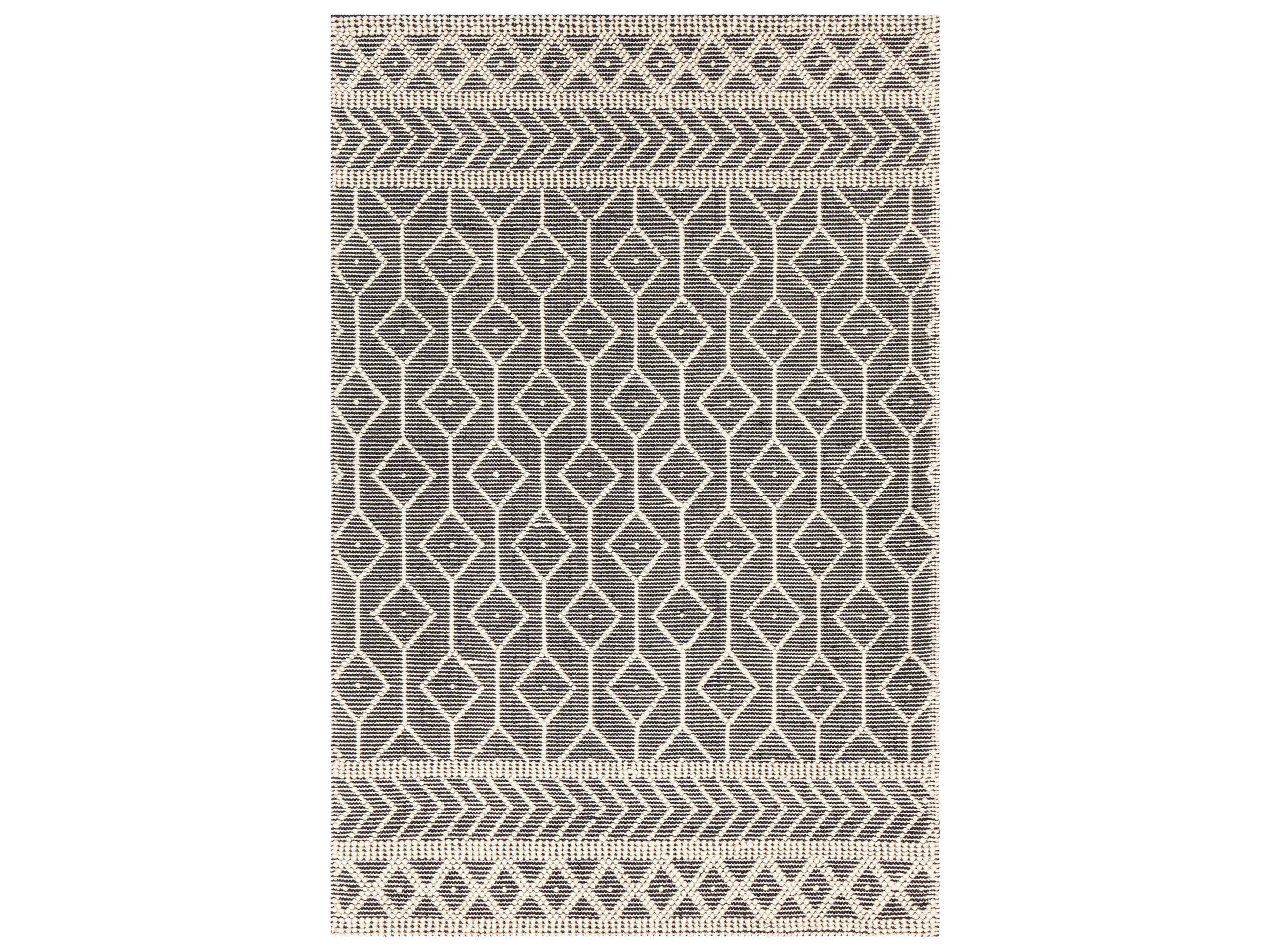 Chandra Doris Geometric Area Rug