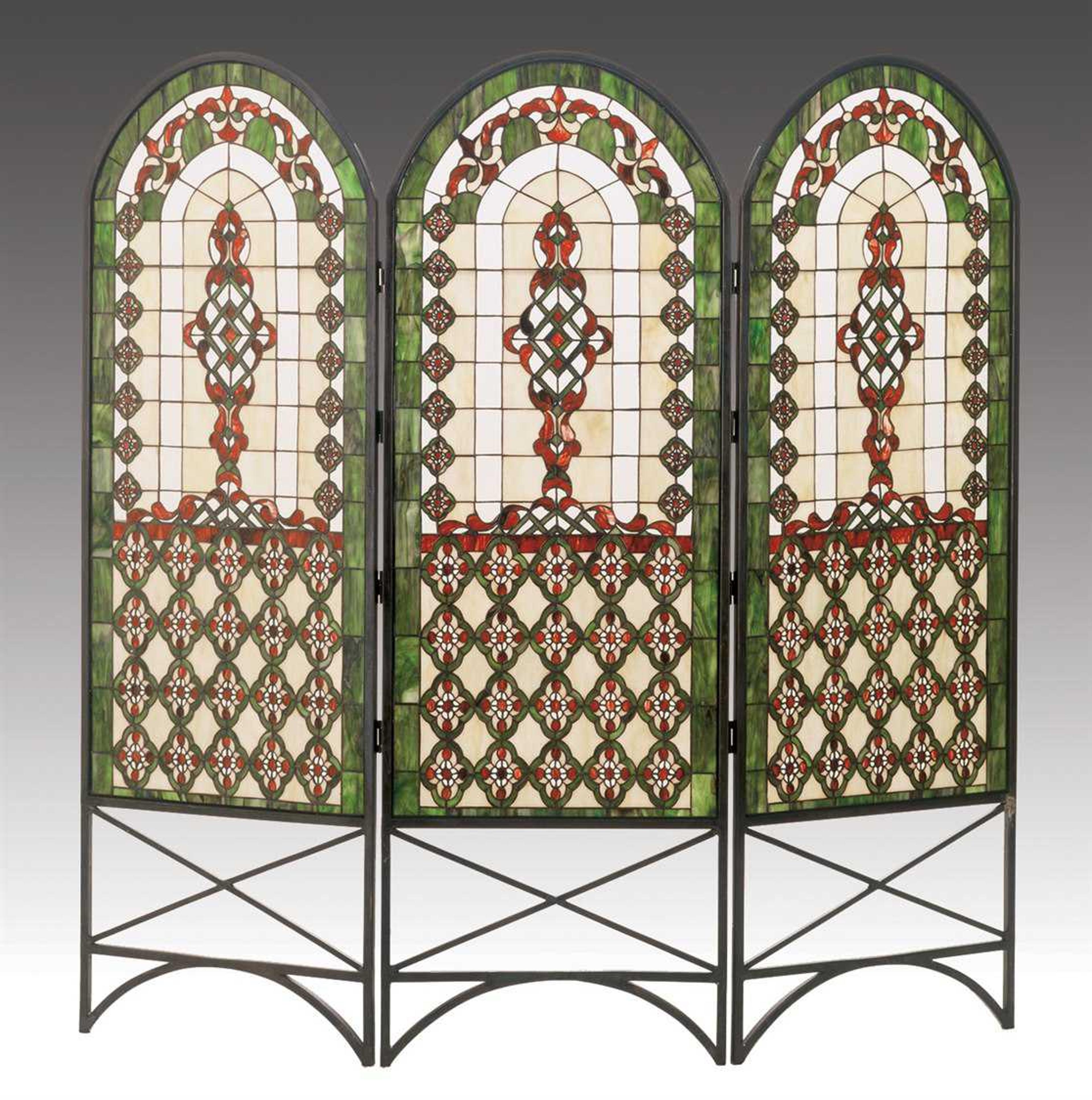 Meyda Quatrefoil Classical Room Divider