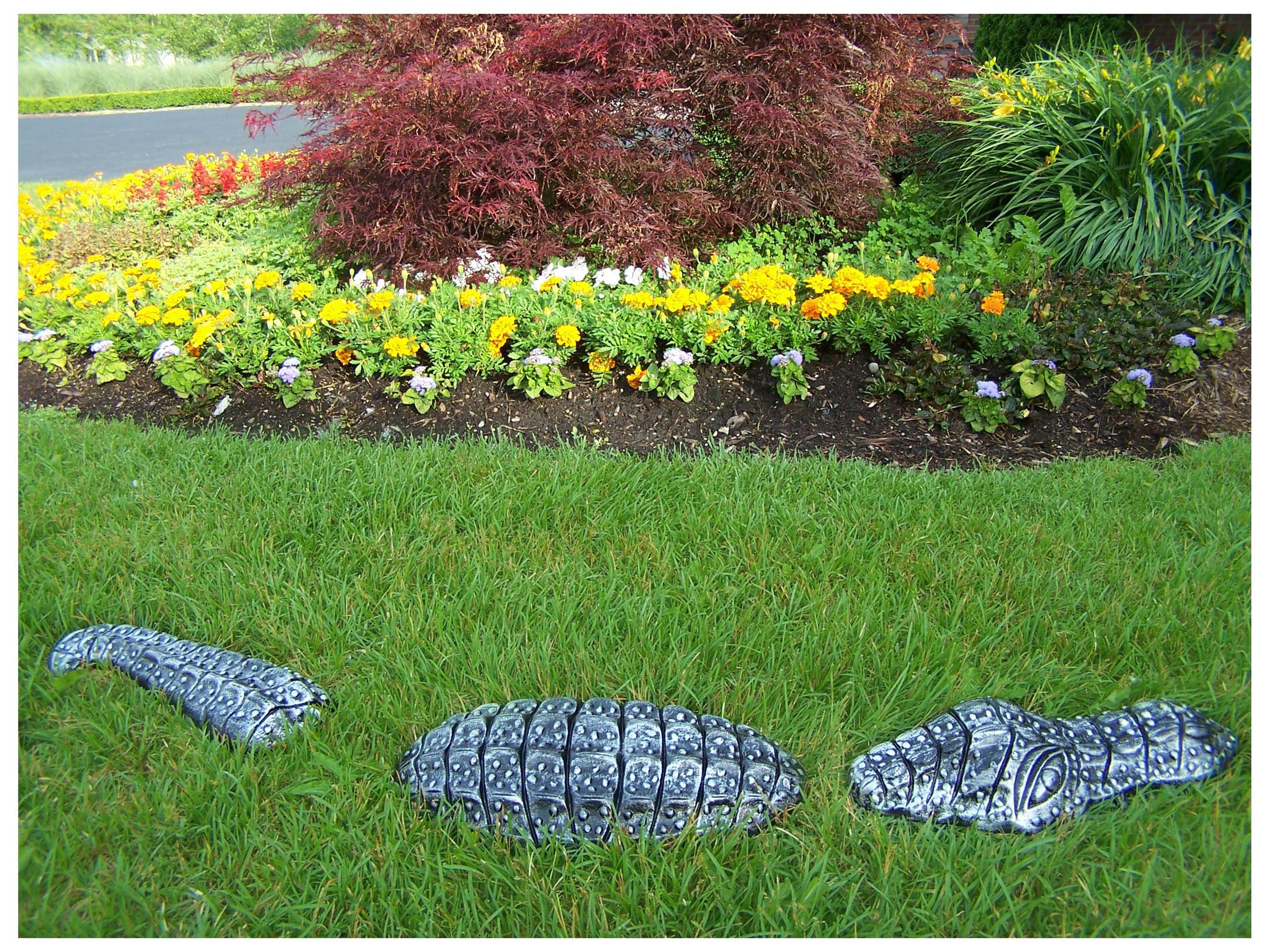 Oakland Living Animals Cast Aluminum Garden Gator