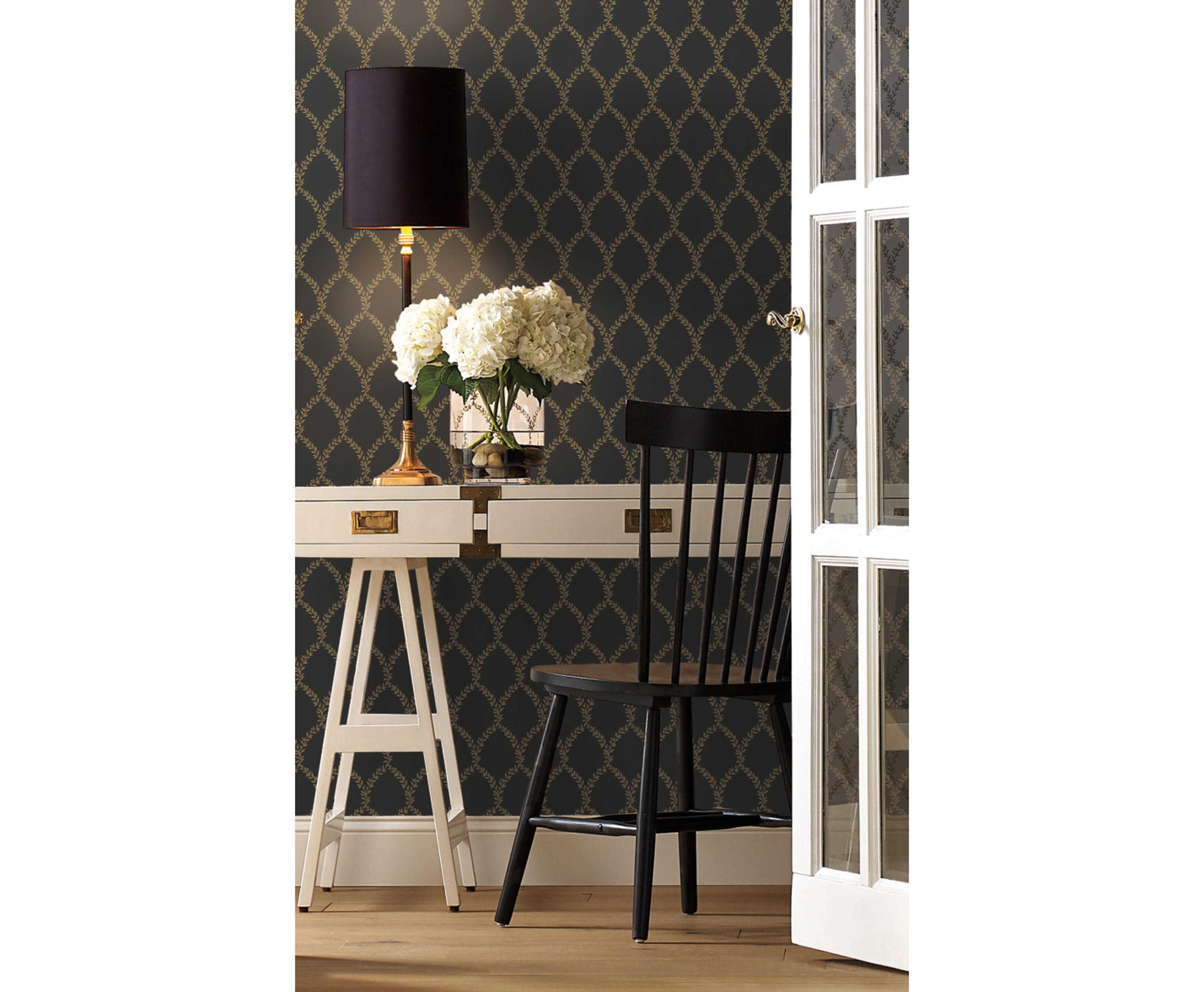 York Wallcoverings Gold / Black Laurel Wallpaper