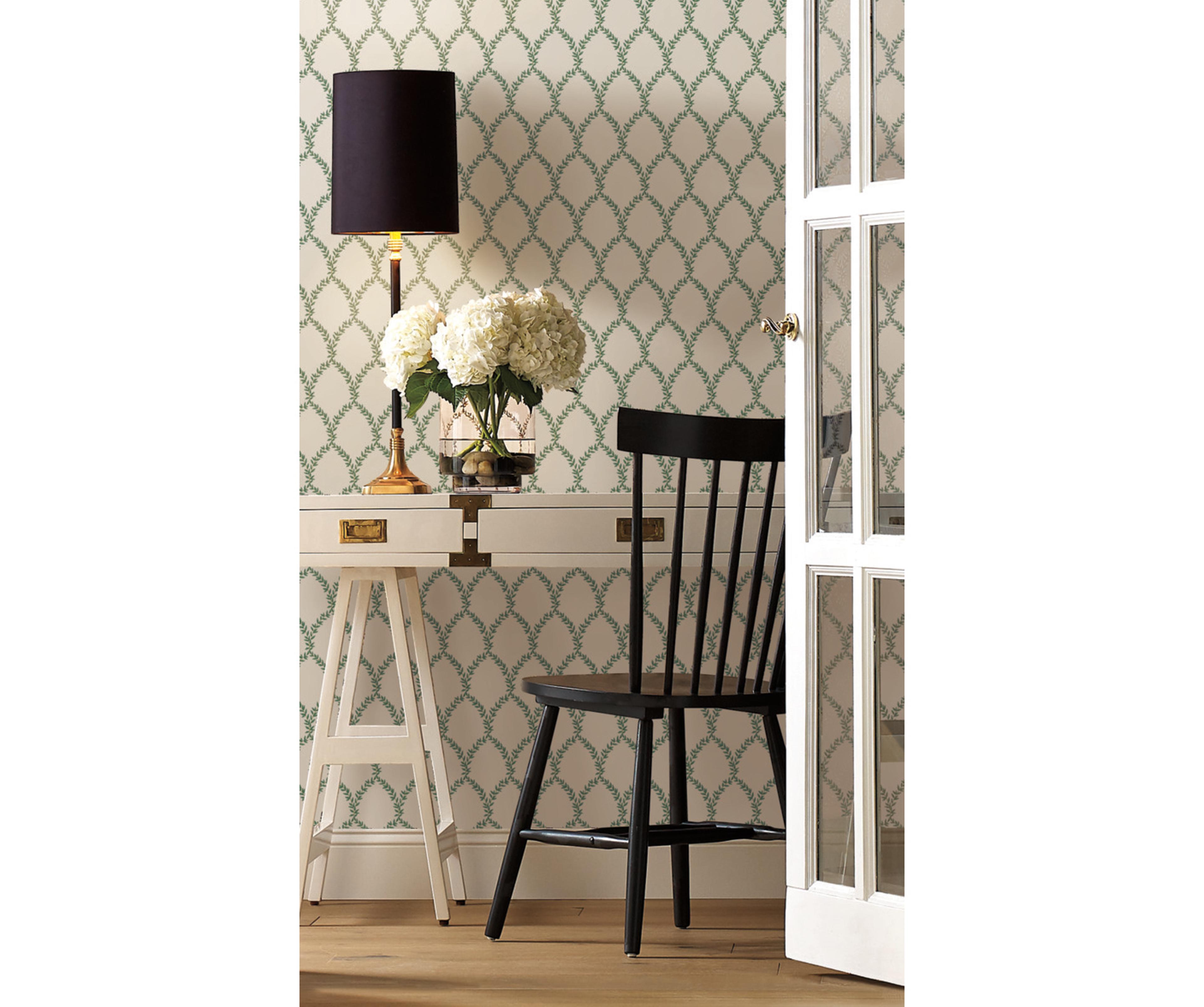 York Wallcoverings Green / White Laurel Wallpaper