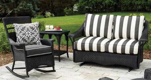 Patio Decor Ideas We Love: Decorating With Stripes