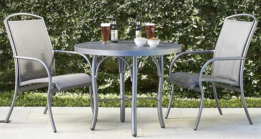 Bistro Sets for Entertaining: A Buying Guide