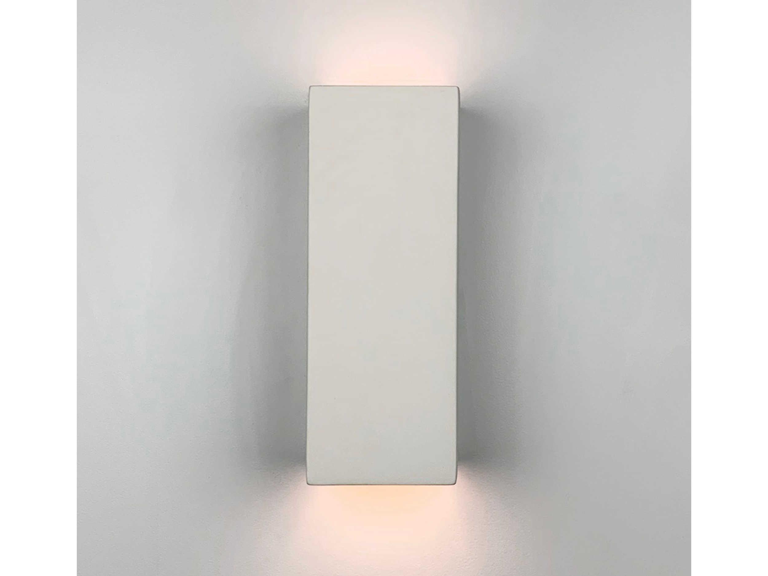 A19 Flores 1-Light White Wall Sconce