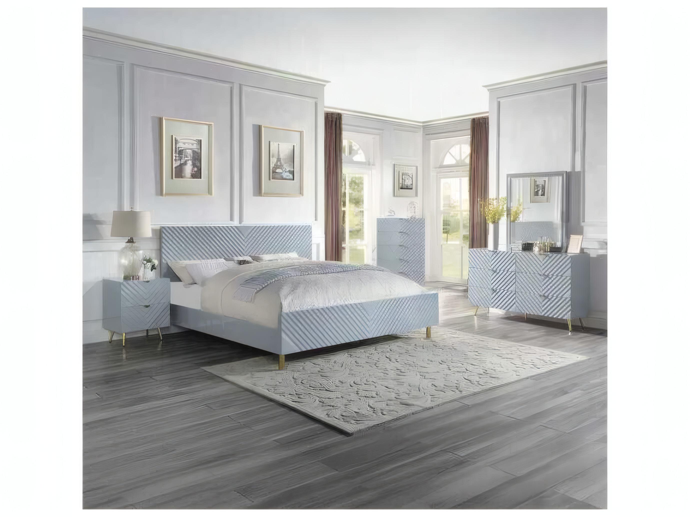 Acme Furniture Gaines Gray High Gloss Plywood Wood King Panel Bed