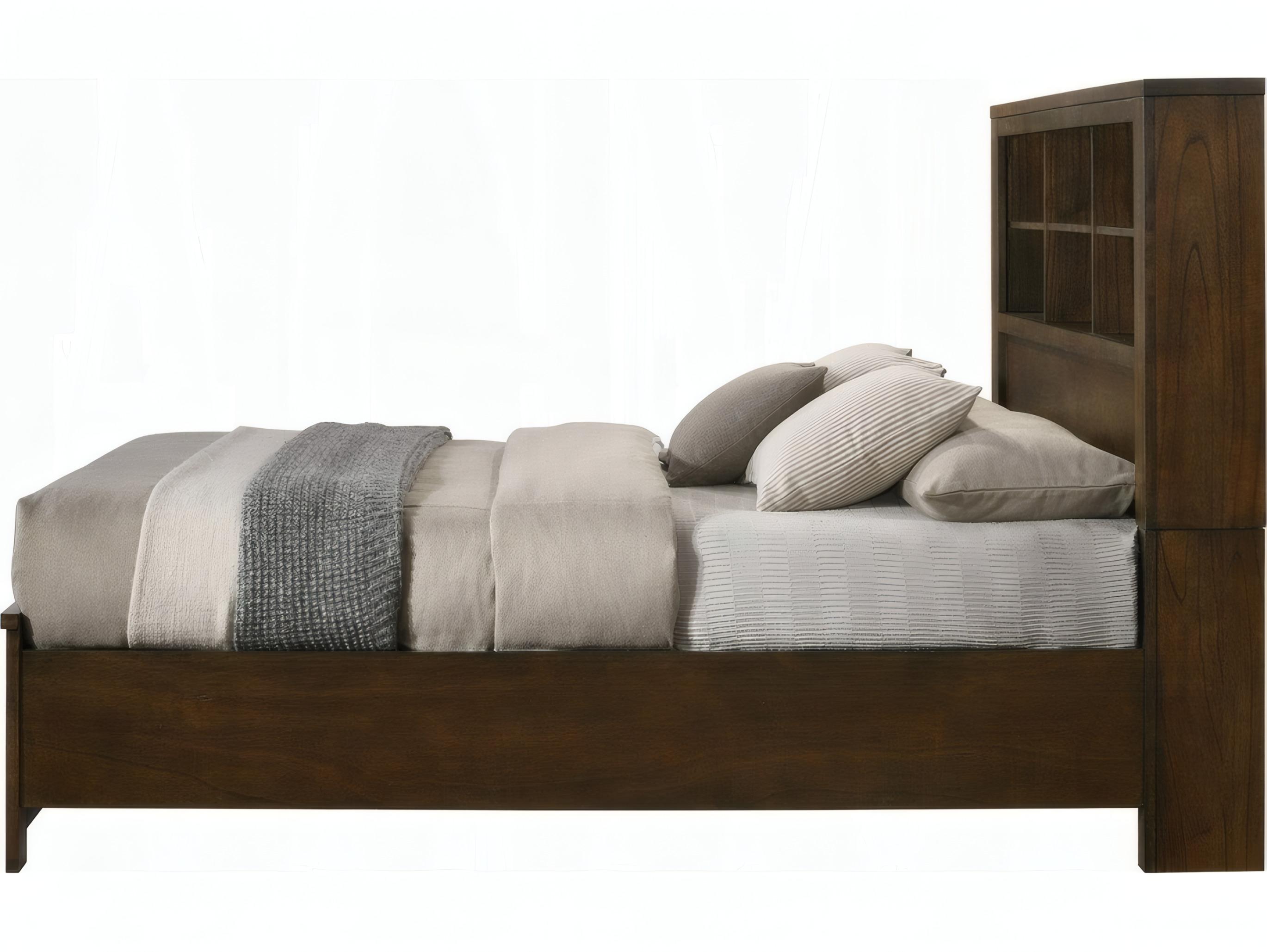 Acme Furniture Merrilee Oak Brown Wood King Platform Bed
