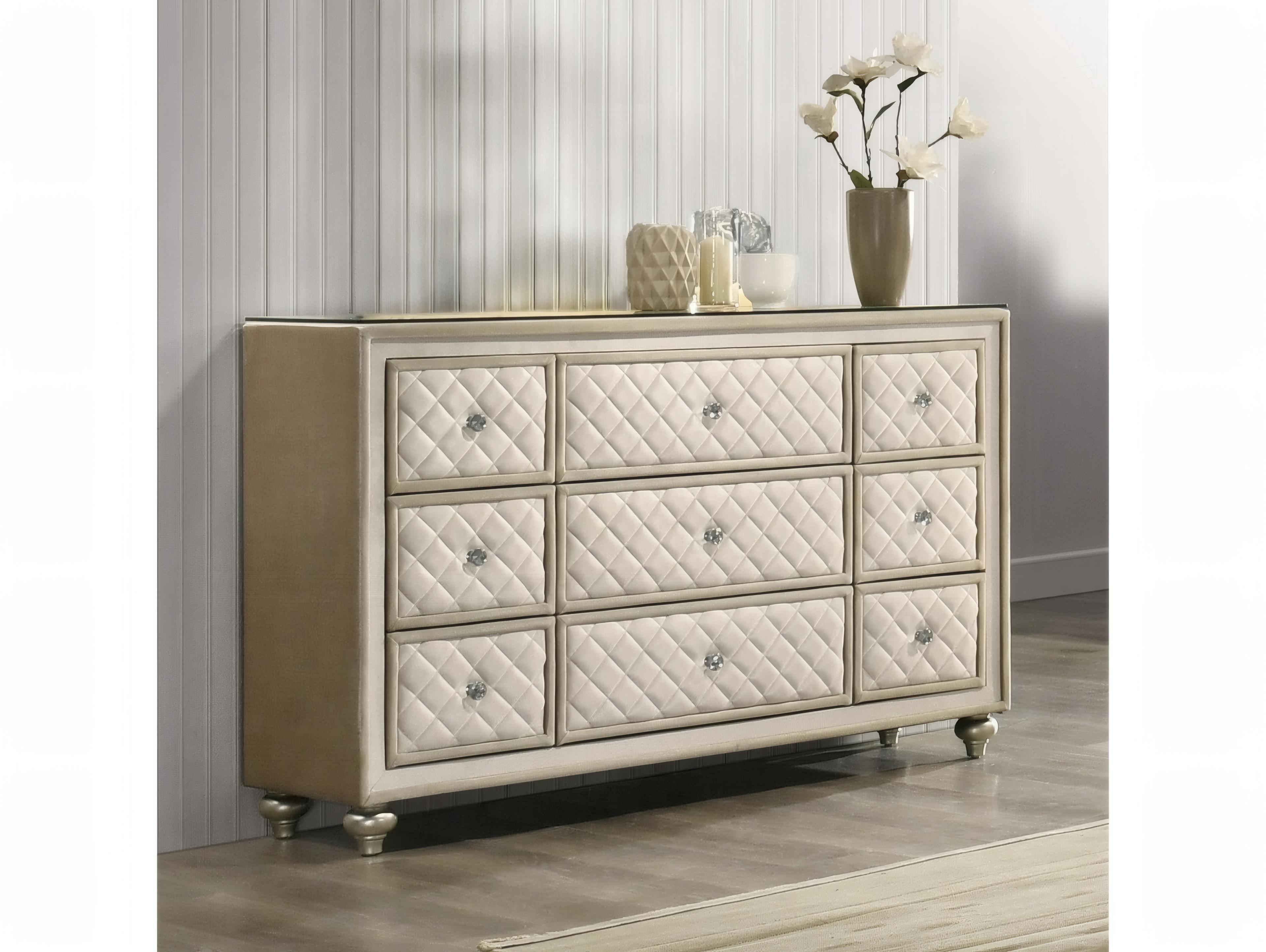 Acme Furniture Lucienne Dresser