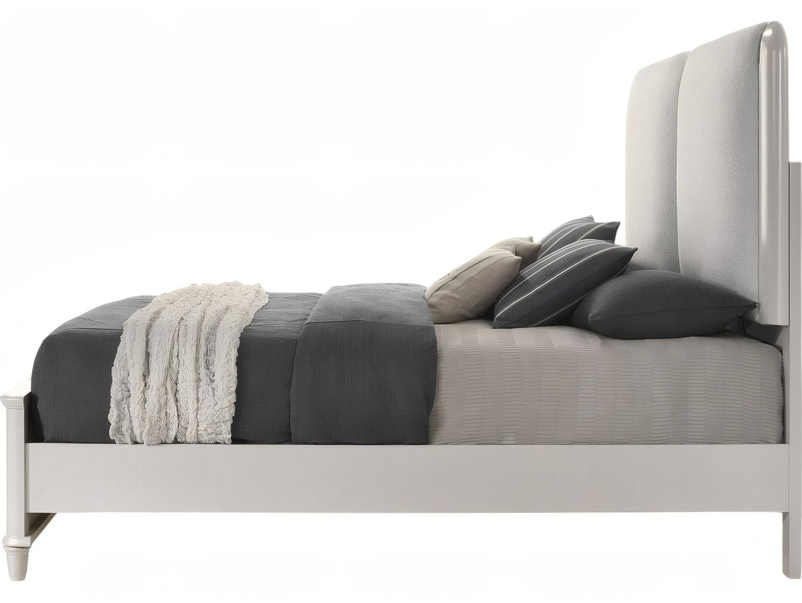 Acme Furniture Laveda Light Gray Boucle Pearl White Rubberwood Upholstered King Panel Bed