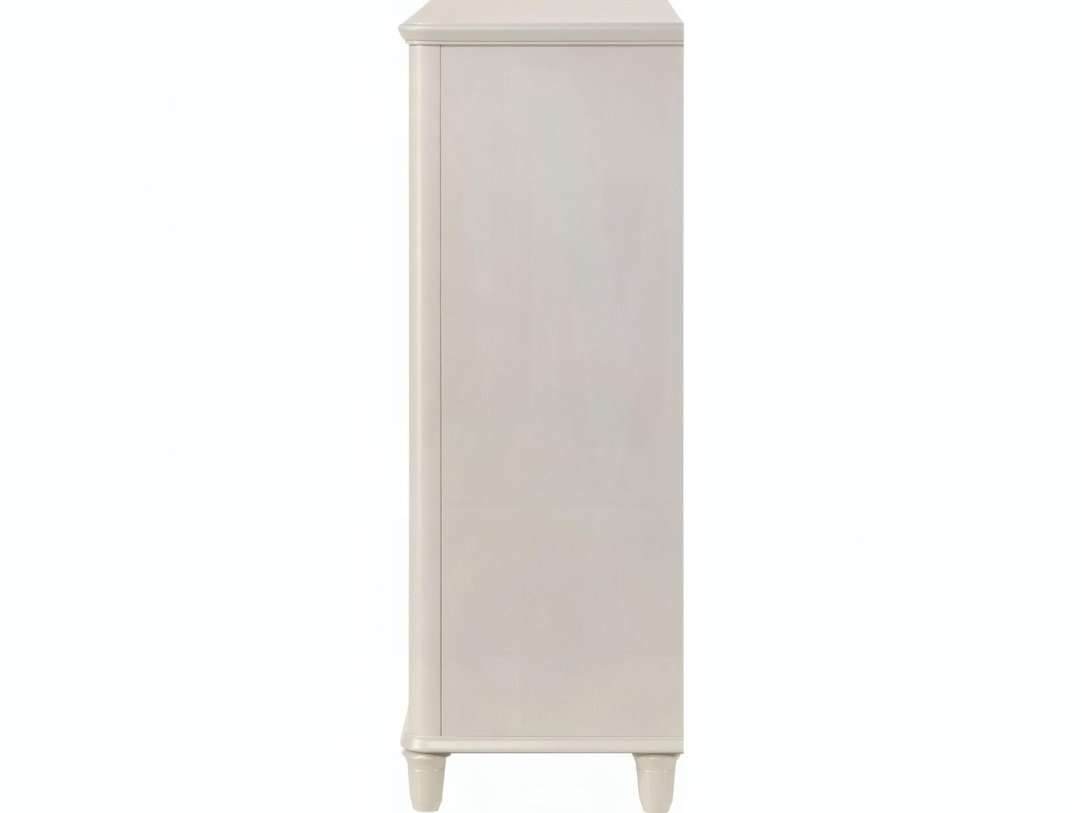 Acme Furniture Laveda Pearl White Rubberwood Accent Chest