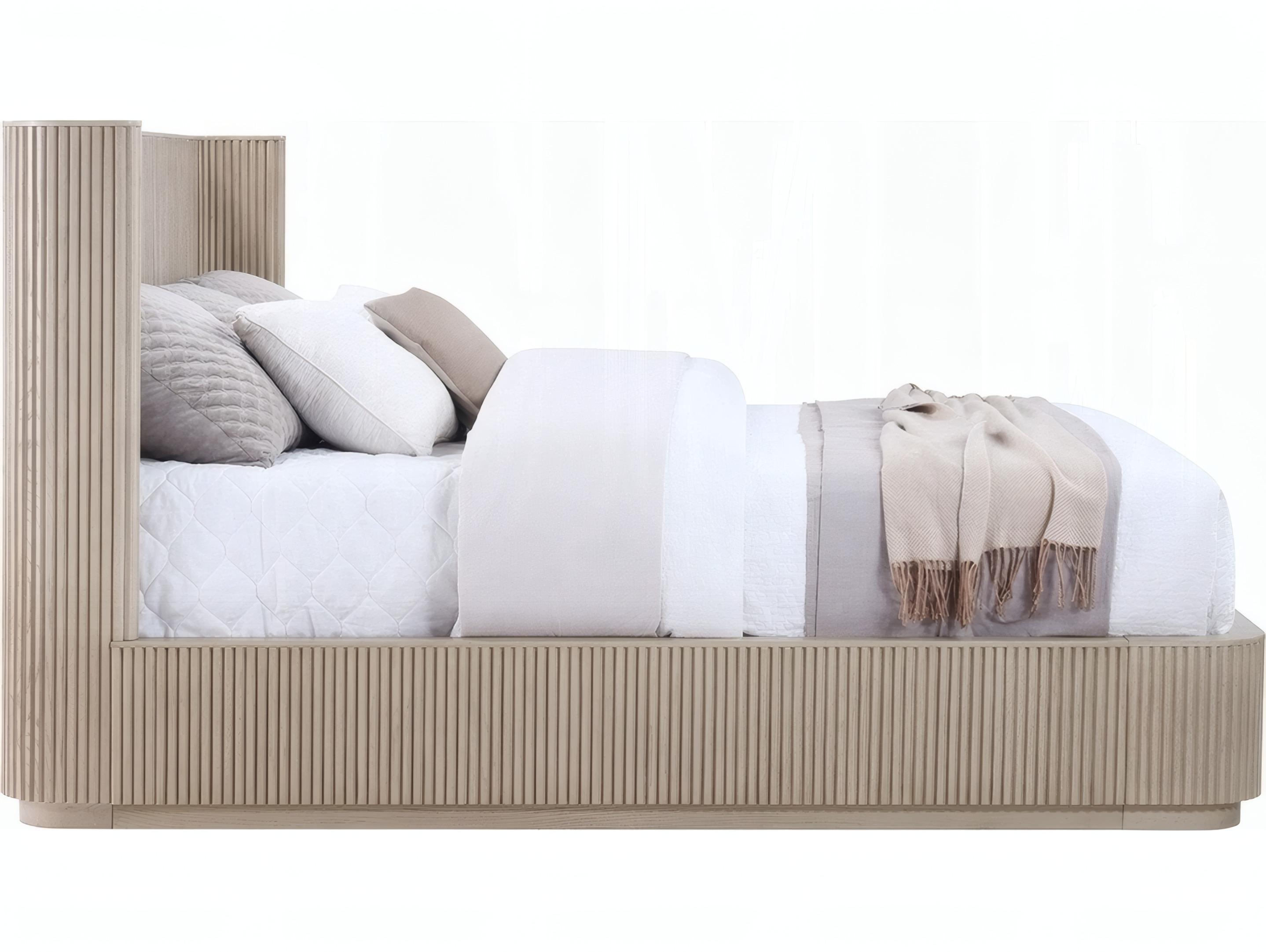 Acme Furniture Leanna Light Oak Beige Hardwood Wood Queen Platform Bed