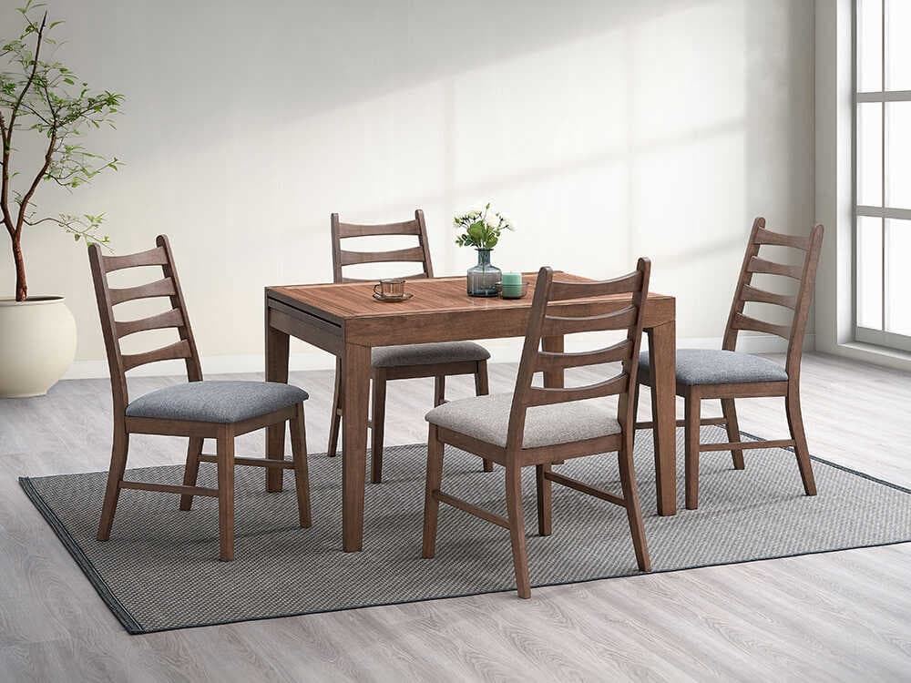 Acme Furniture Mayah Rubberwood Dining Room Set