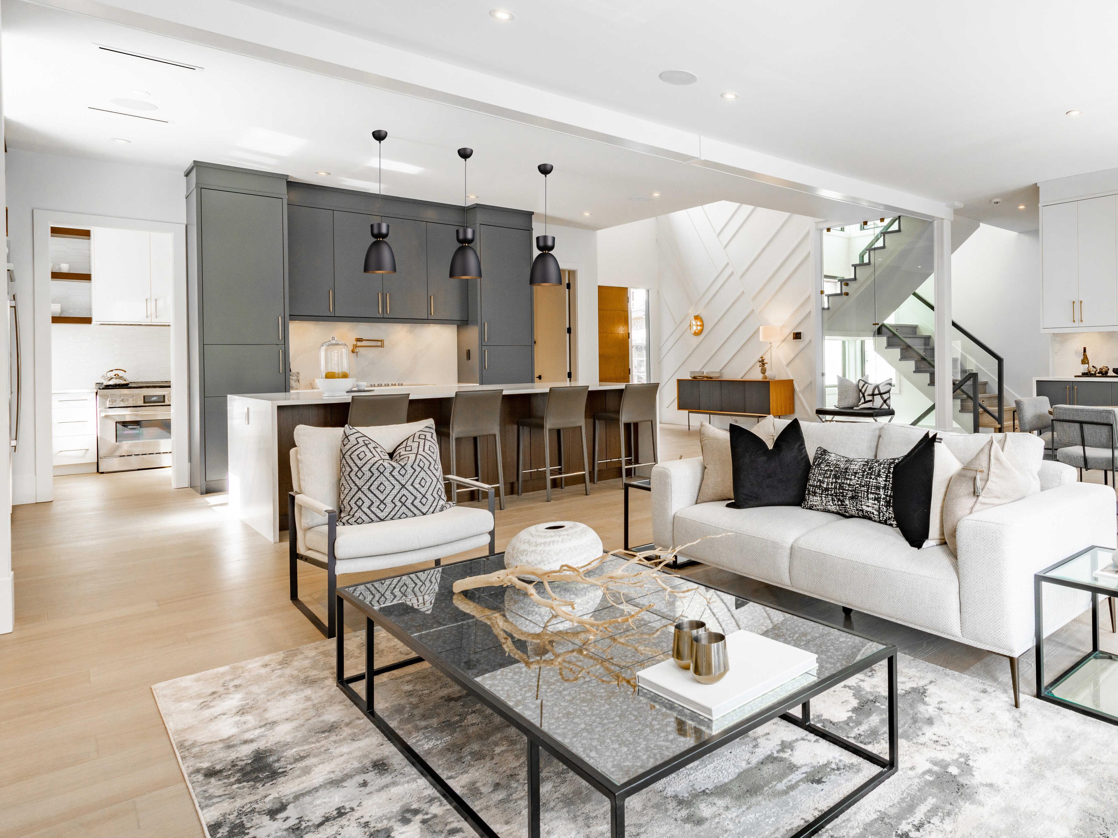 Artcraft Tempo 1-Light Matte Black And Brass LED Geometric Mini Pendant