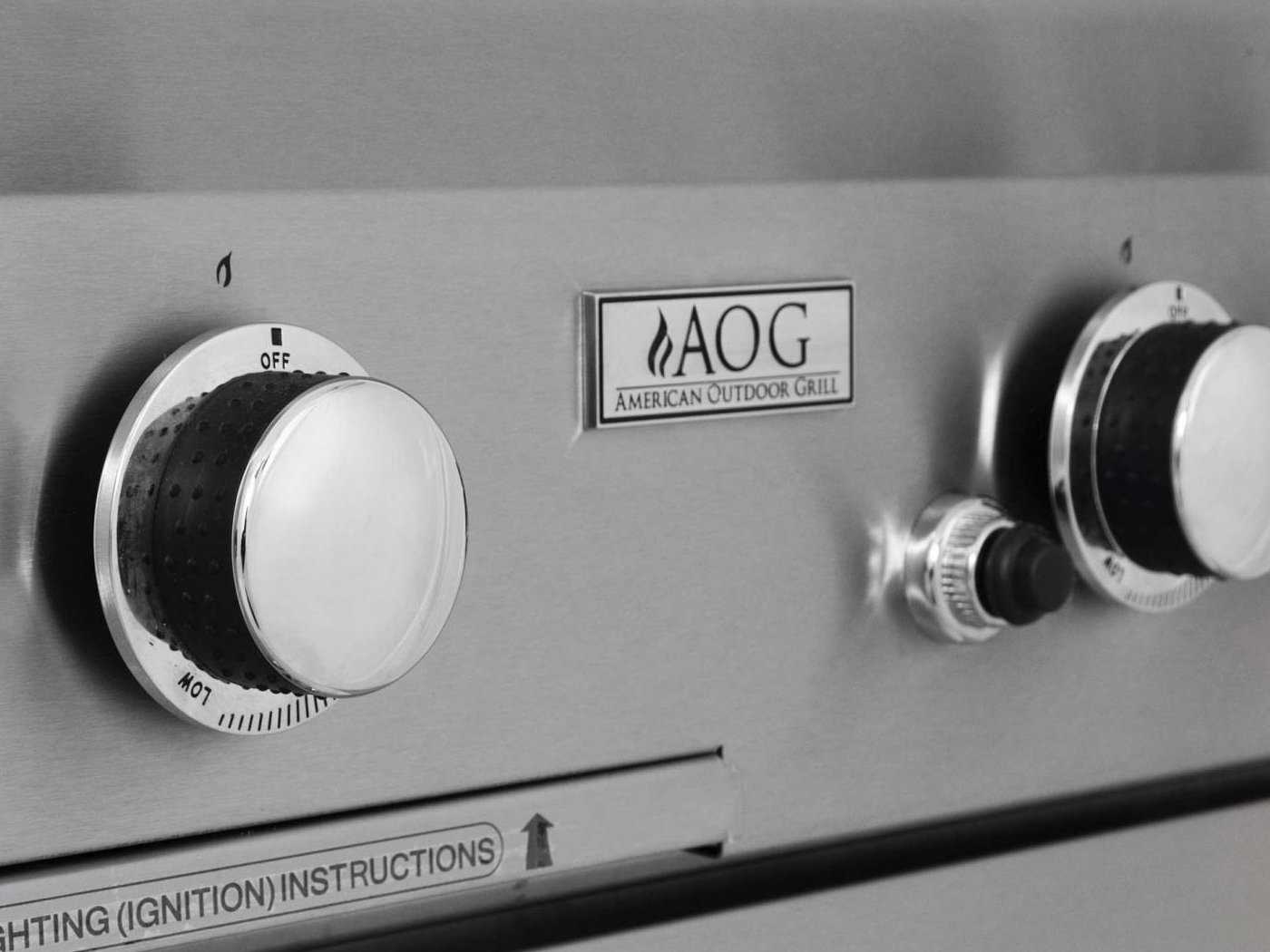 AOG T Series Post Mount 24'' BBQ Grill