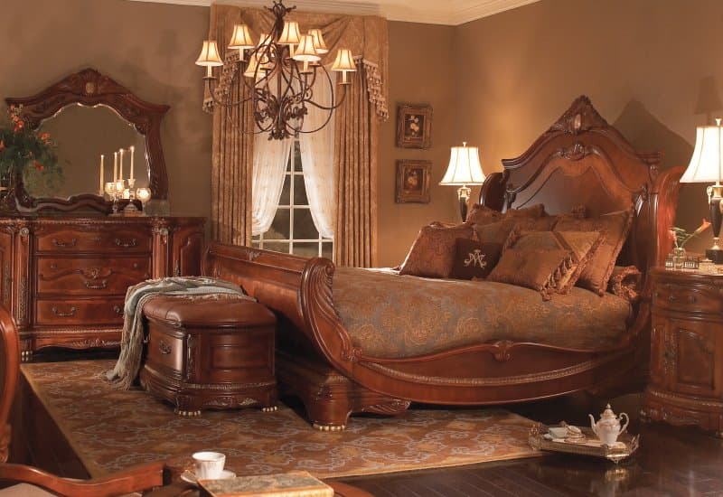 Michael Amini Cortina Bedroom Set