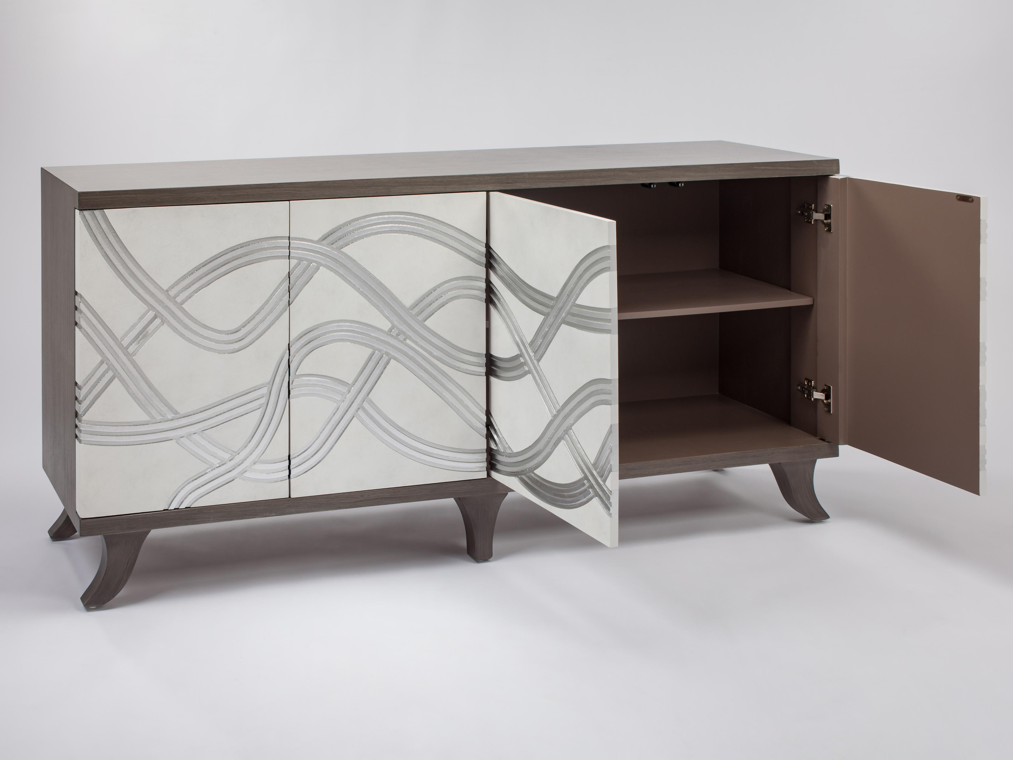 Artmax Frosty White and Silver Accent Chest