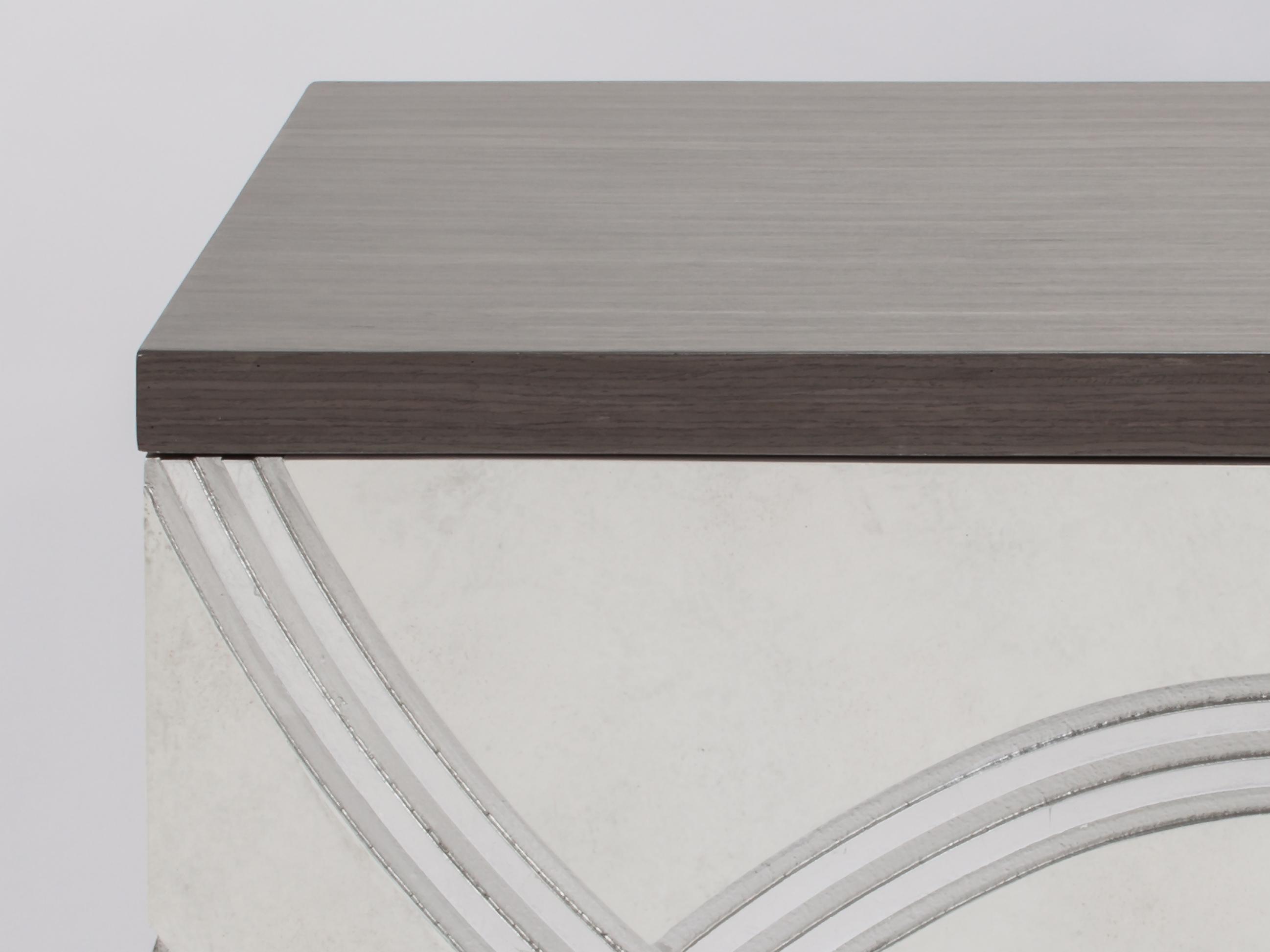 Artmax Frosty White and Silver Accent Chest