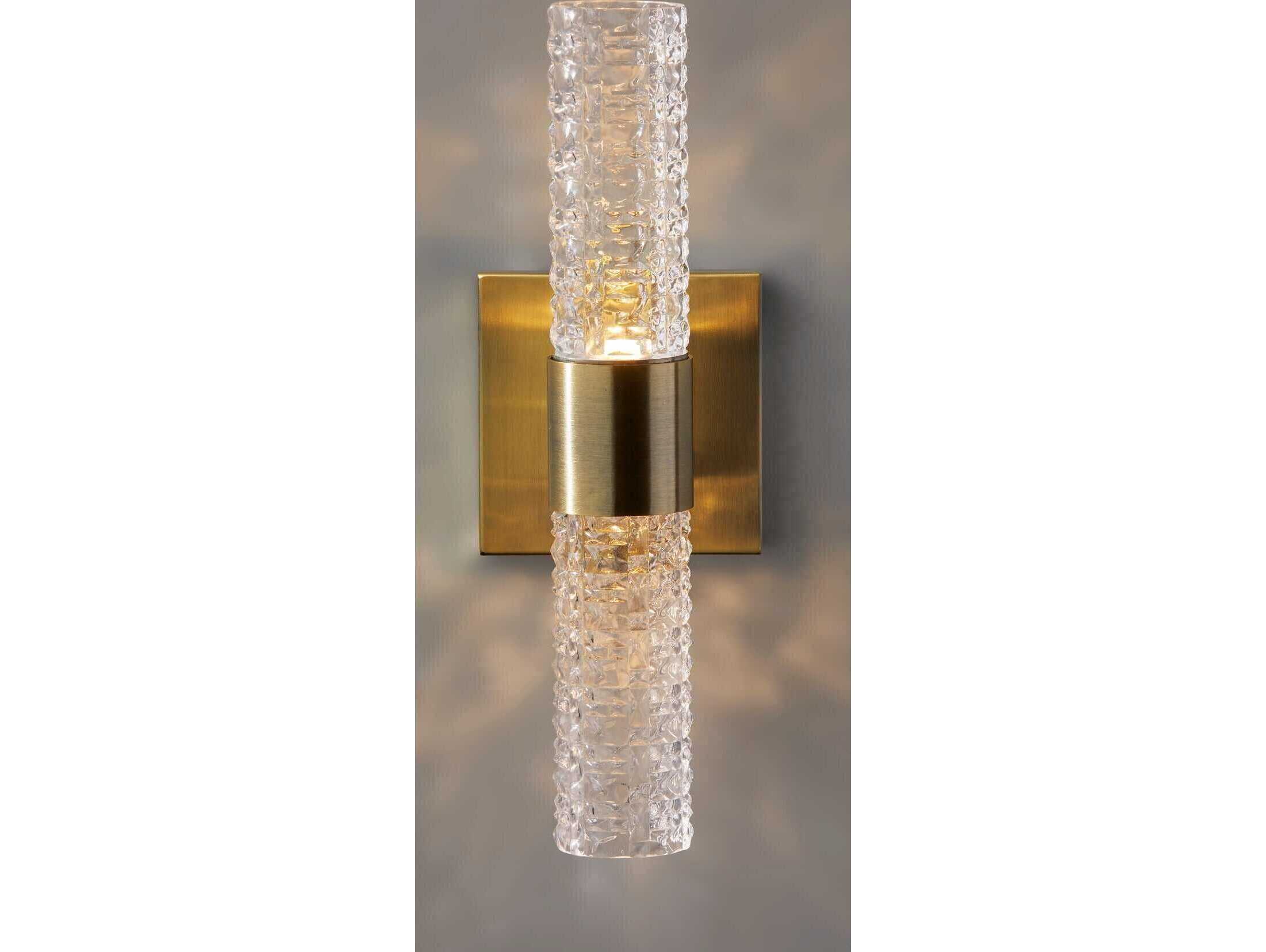 Adesso Harriet 2-Light Antique Brass Wall Sconce