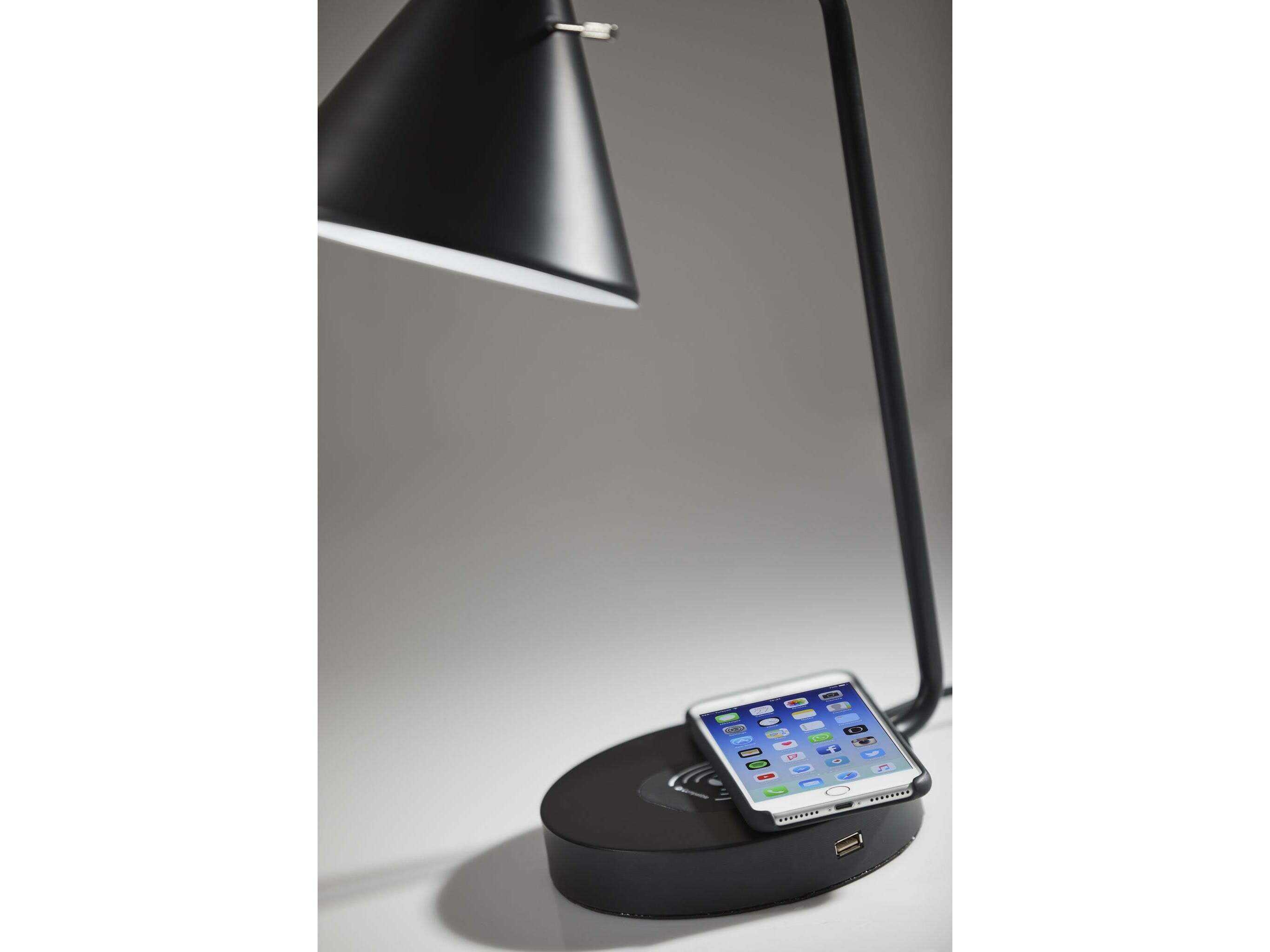 Adesso Maxine Matte Black Antique Brass Metal Desk Lamp