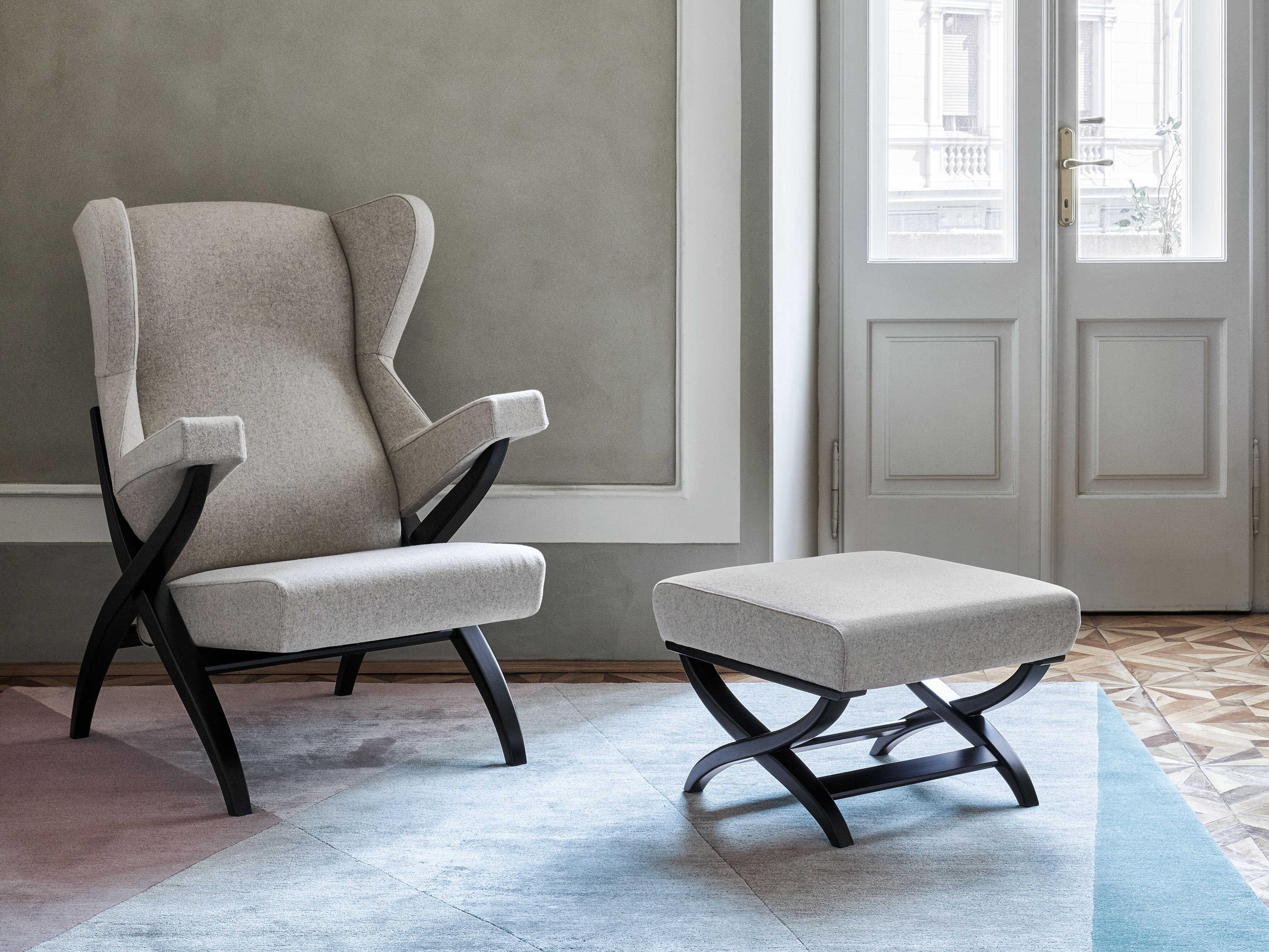 Arflex Pouf Upholstered Ottoman