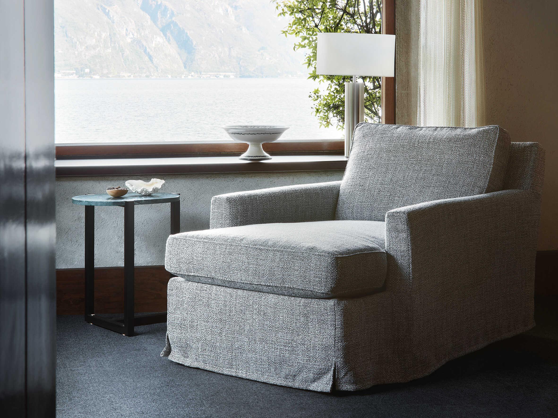 Arflex Cousy Upholstered Chaise