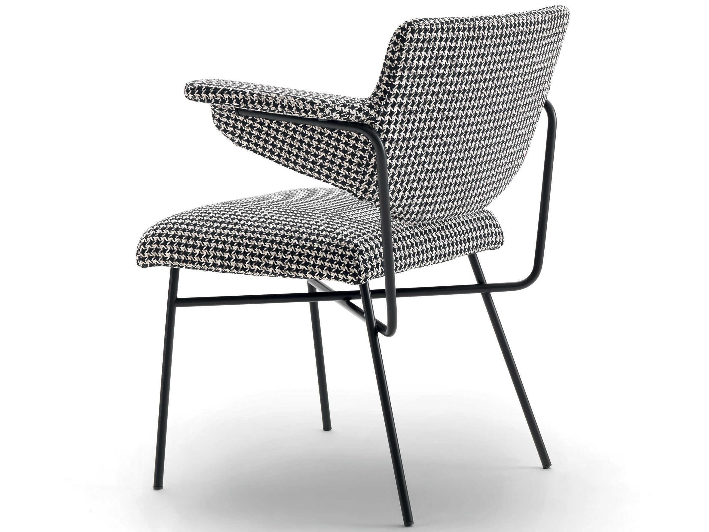 Arflex Neptunia Black Upholstered Arm Dining Chair