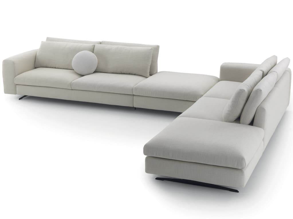 Arflex Leenus Upholstered Sectional Sofa