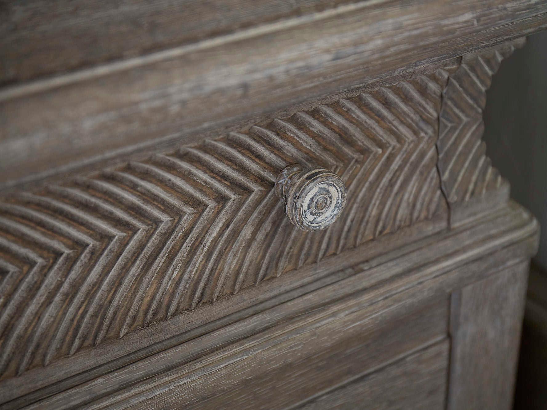 A.R.T. Furniture Summer Creek 7-Drawers Scrubbed Oak Beige Wood Accent Chest