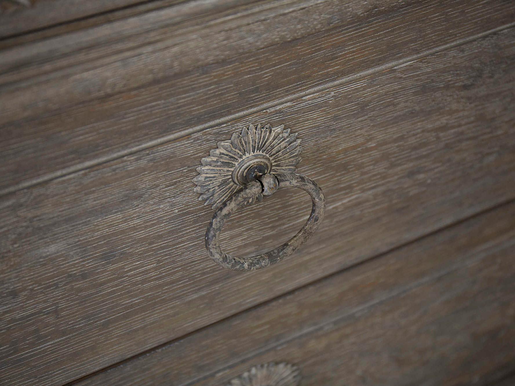 A.R.T. Furniture Summer Creek 7-Drawers Scrubbed Oak Beige Wood Accent Chest