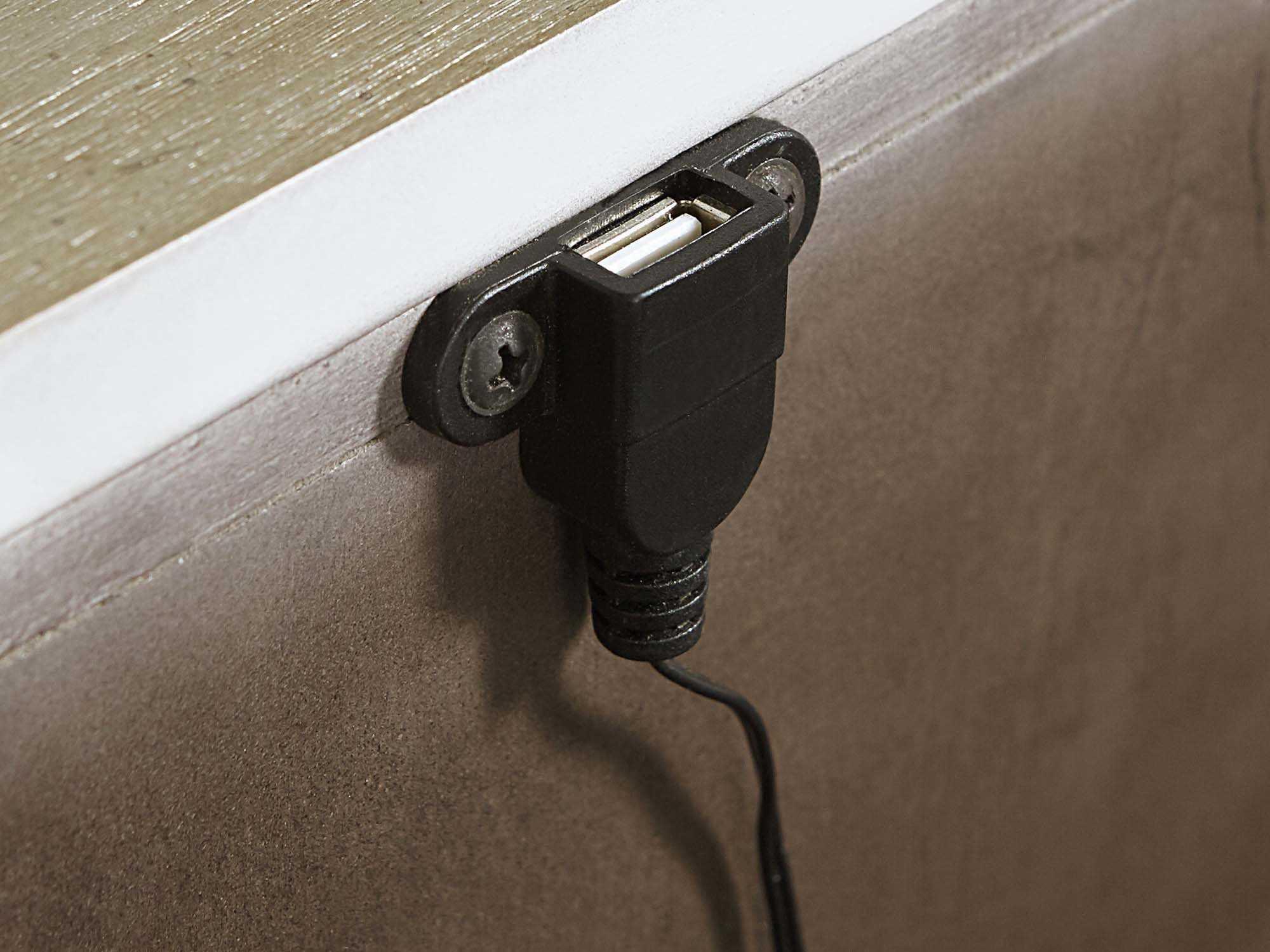 A.R.T. Furniture Starlite 1-Drawer Silver Parrawood Nightstand