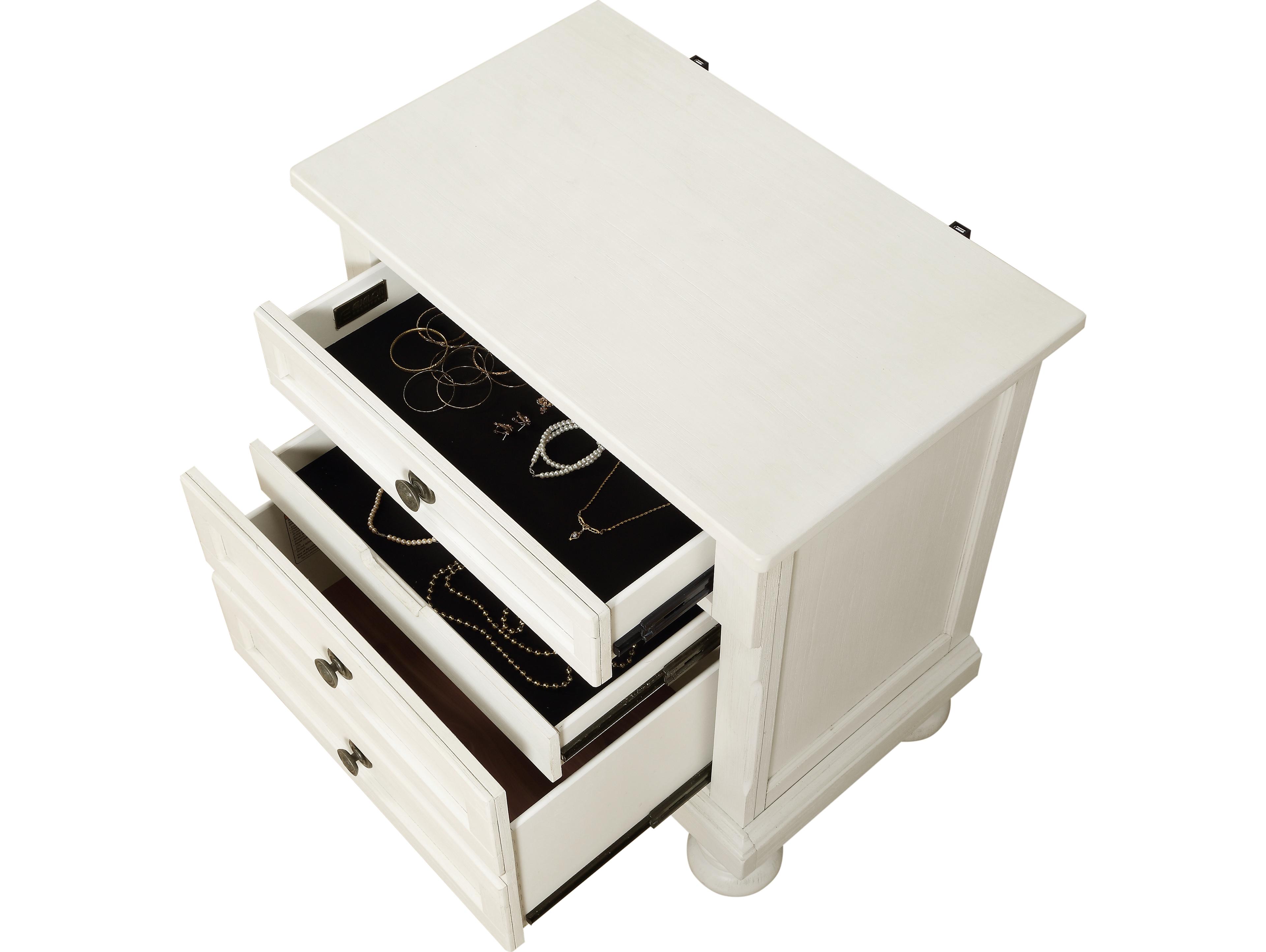 Avalon Furniture 3-Drawers Pine Wood Nightstand