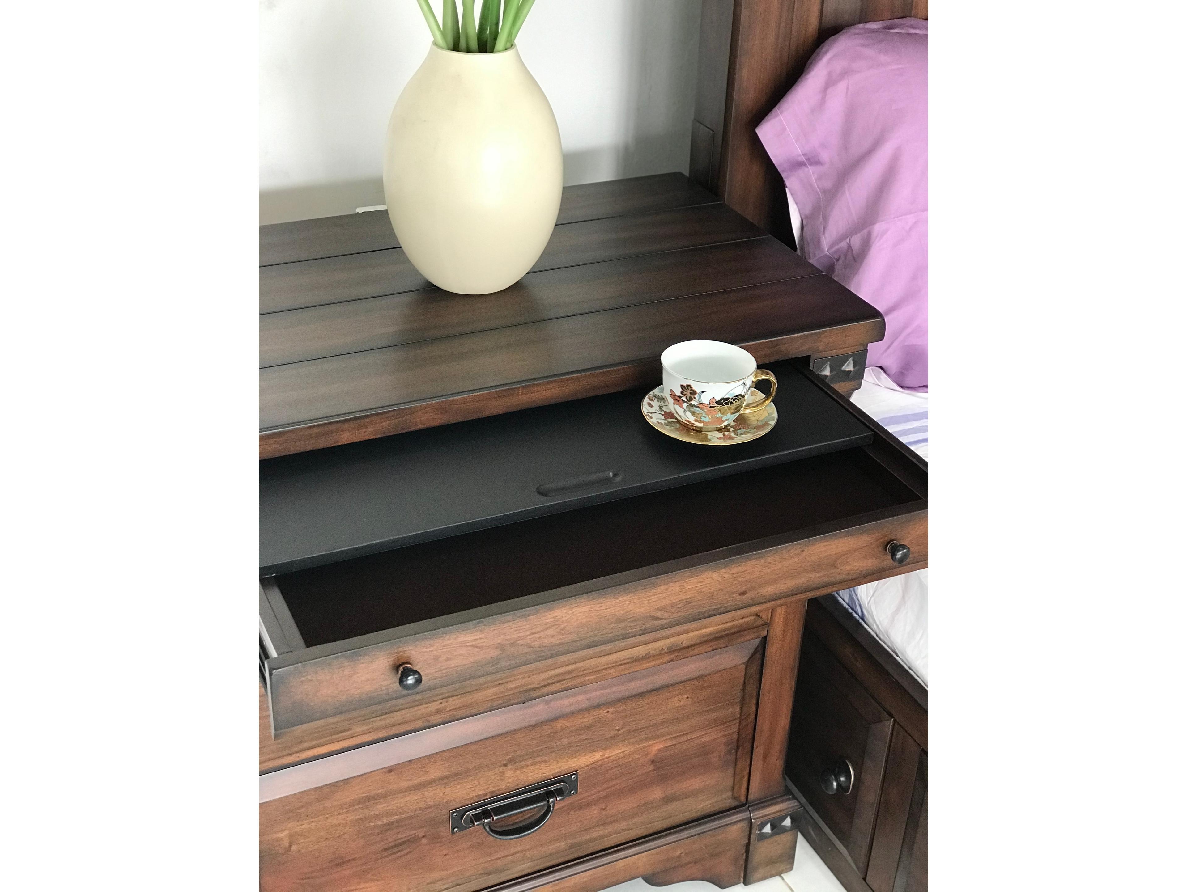 Avalon Furniture 3-Drawers Mahogany Wood Nightstand