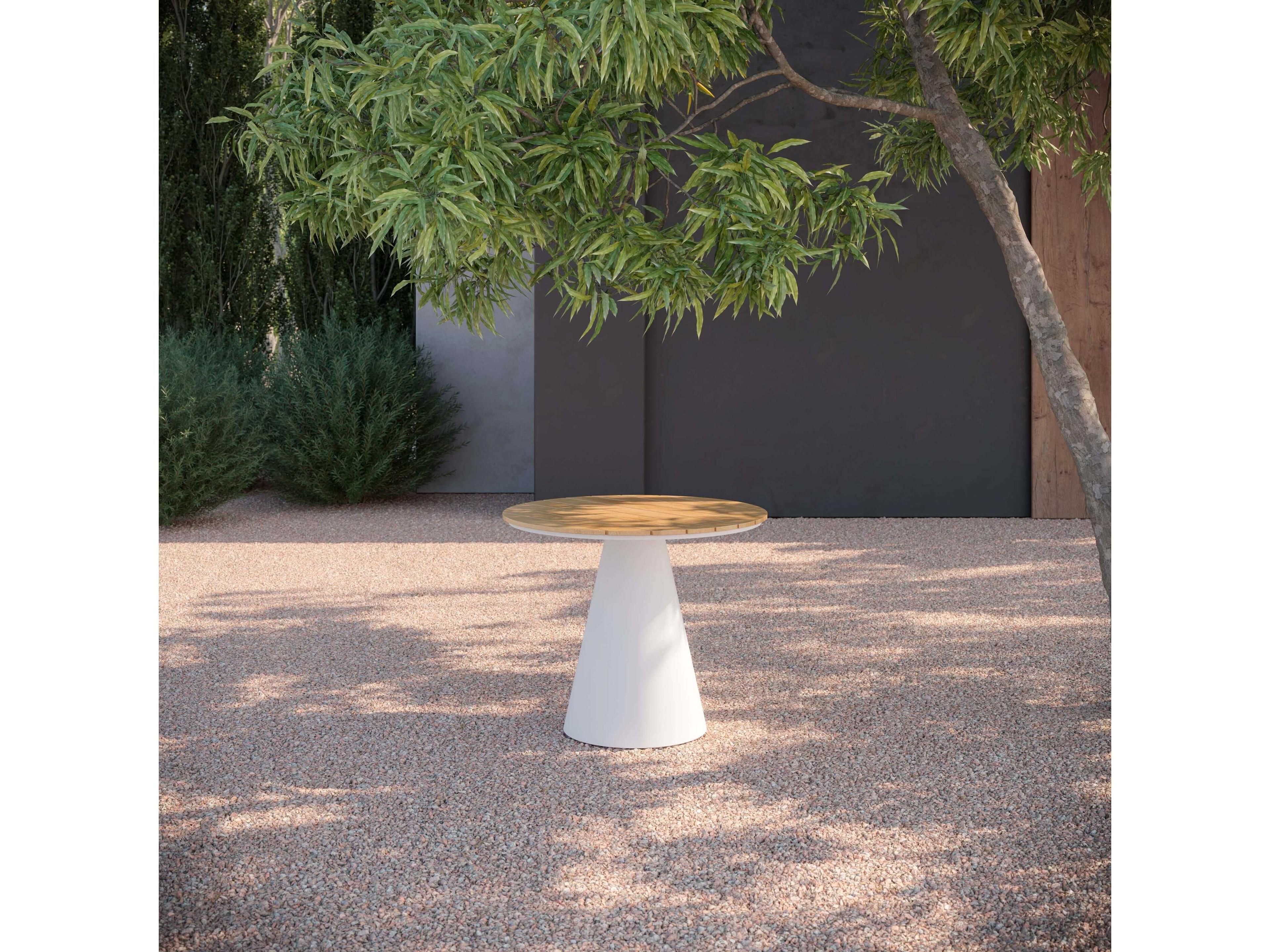 Azzurro Living Leon Matte White Aluminum Round Dining Table