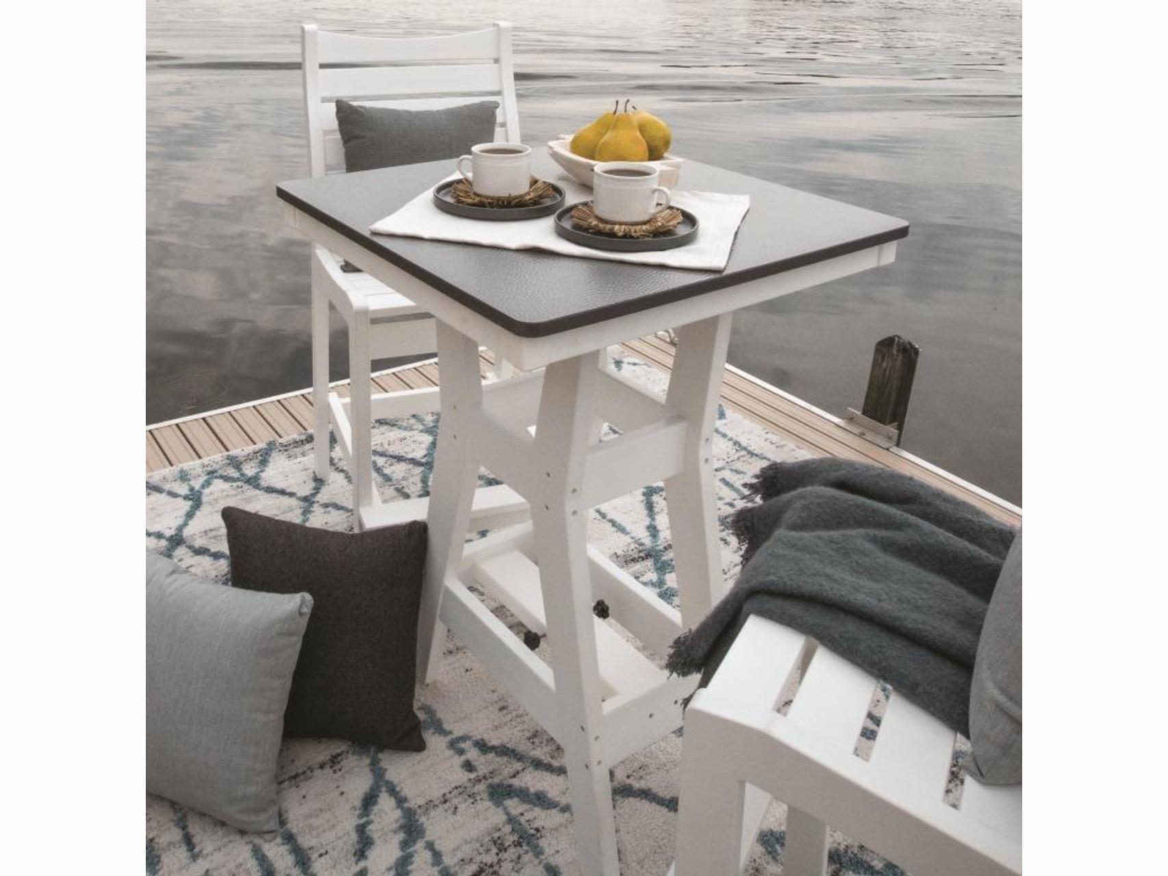 Berlin Gardens Bristol Recycled Plastic Outdoor Dining Set