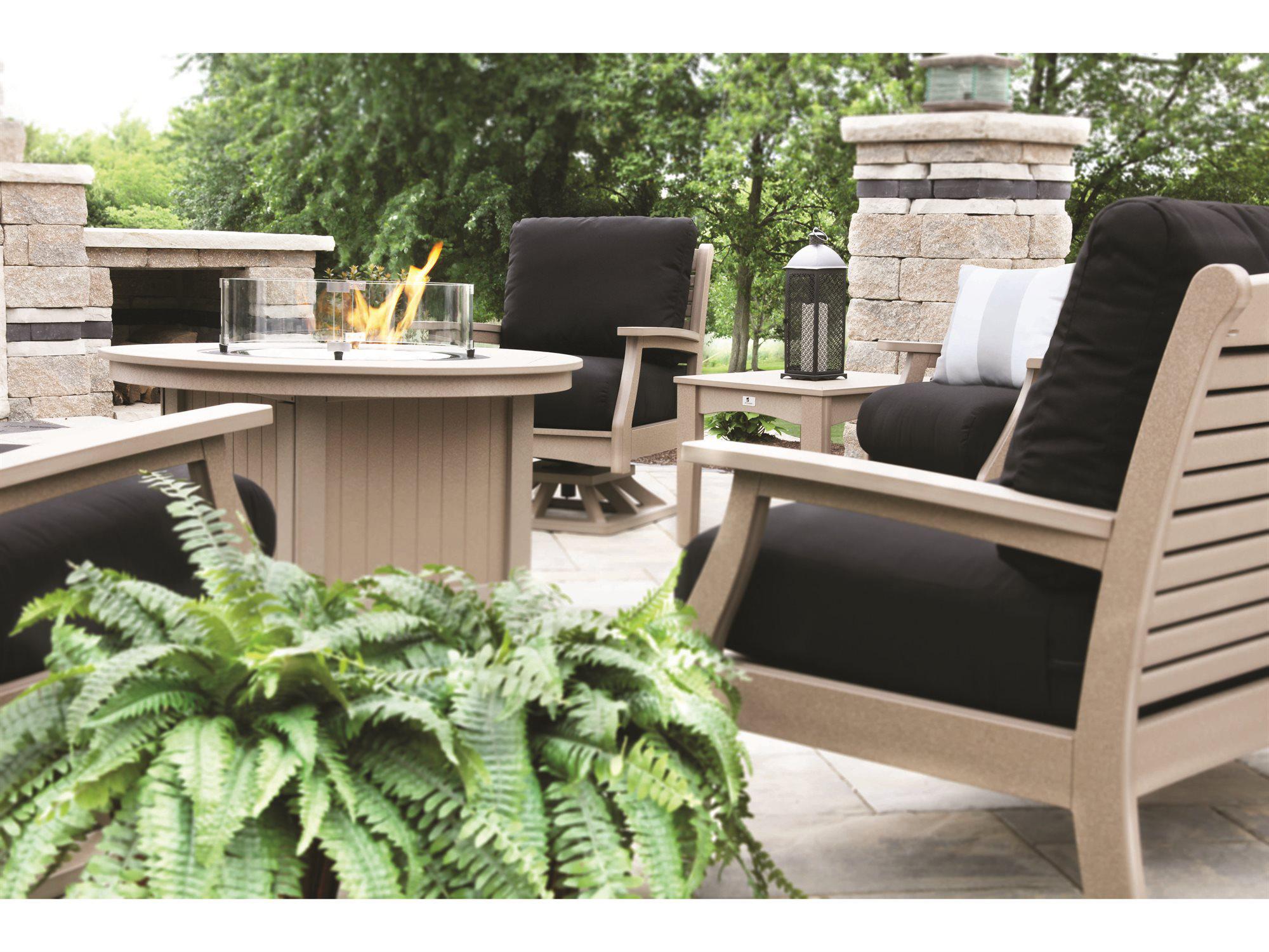 Berlin Gardens Classic Terrace Recycled Plastic Cushion Patio Lounge Set