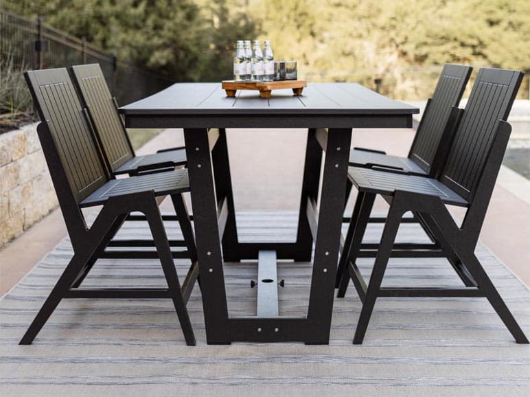 Berlin Gardens Kinsley Recycled Plastic Patio Dining Set