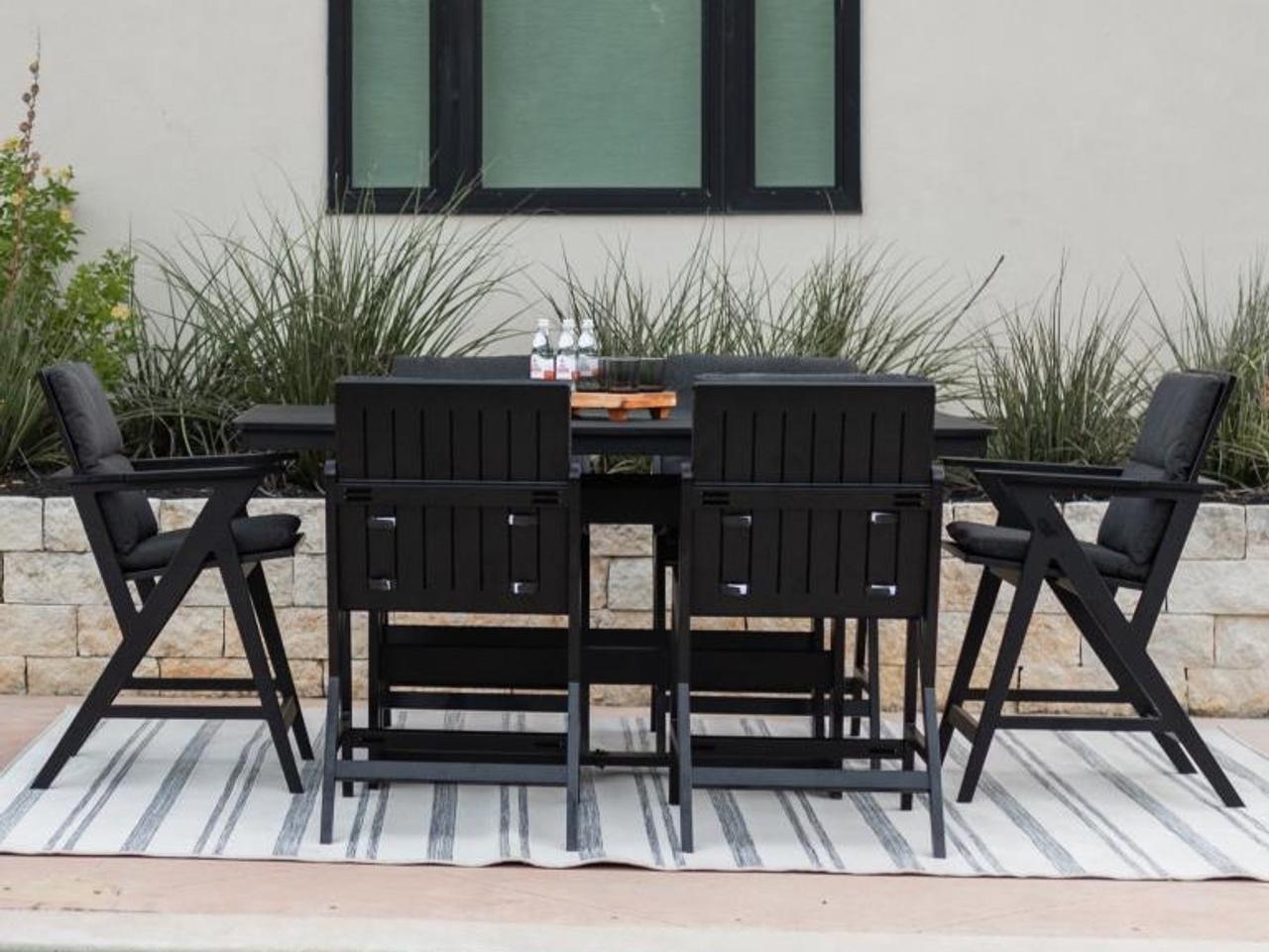 Berlin Gardens Kinsley Recycled Plastic Outdoor Dining Set