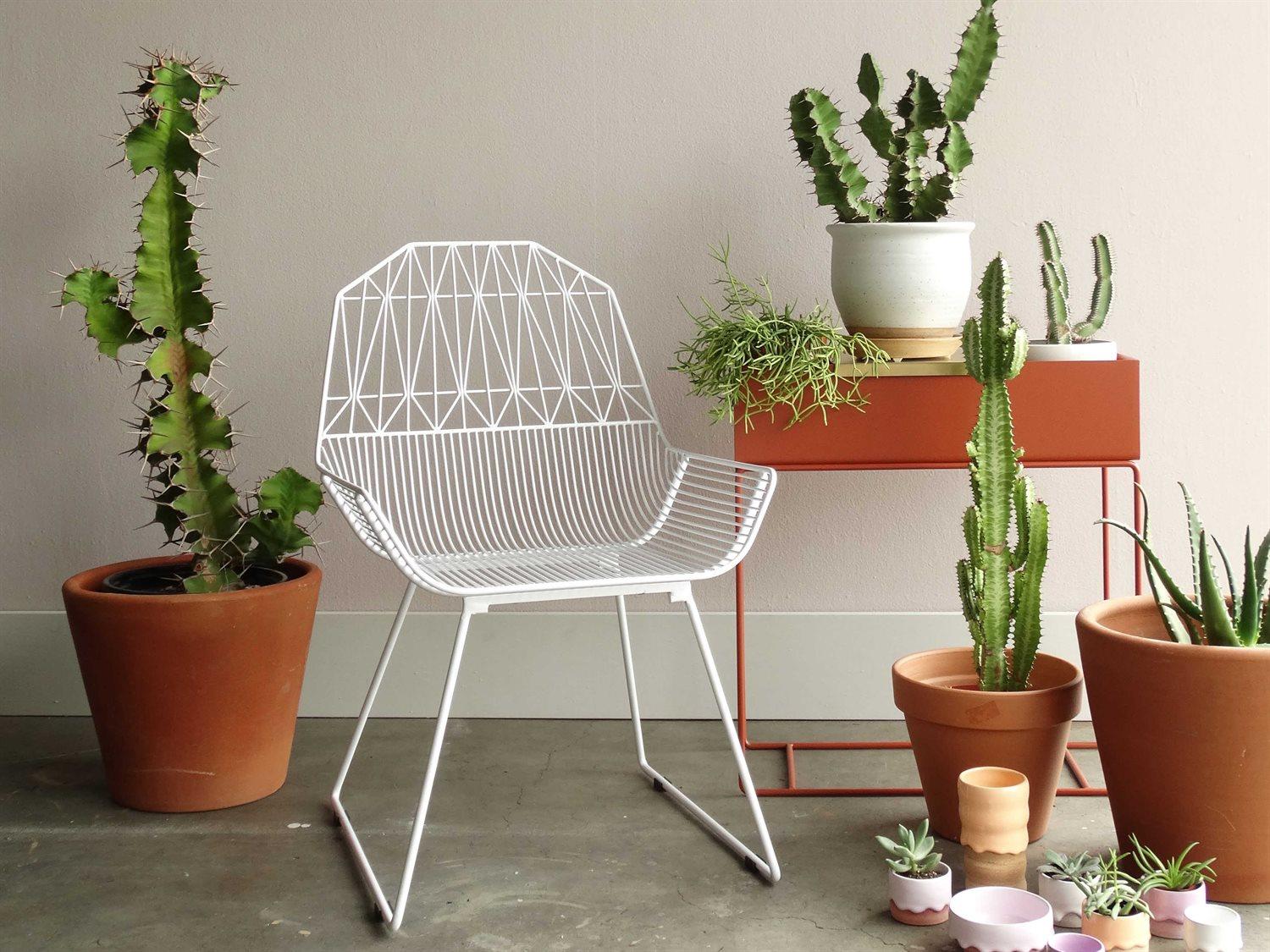 Bend Goods Outdoor Farmhouse Galvanized Iron White Lounge Chair