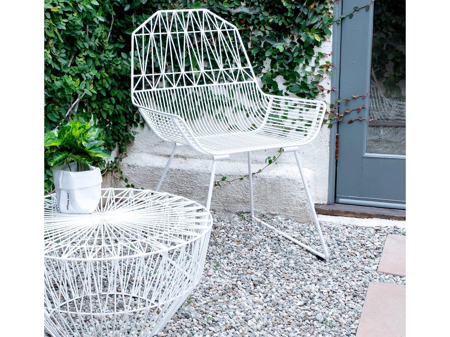 Bend Goods Outdoor Farmhouse Galvanized Iron White Lounge Set