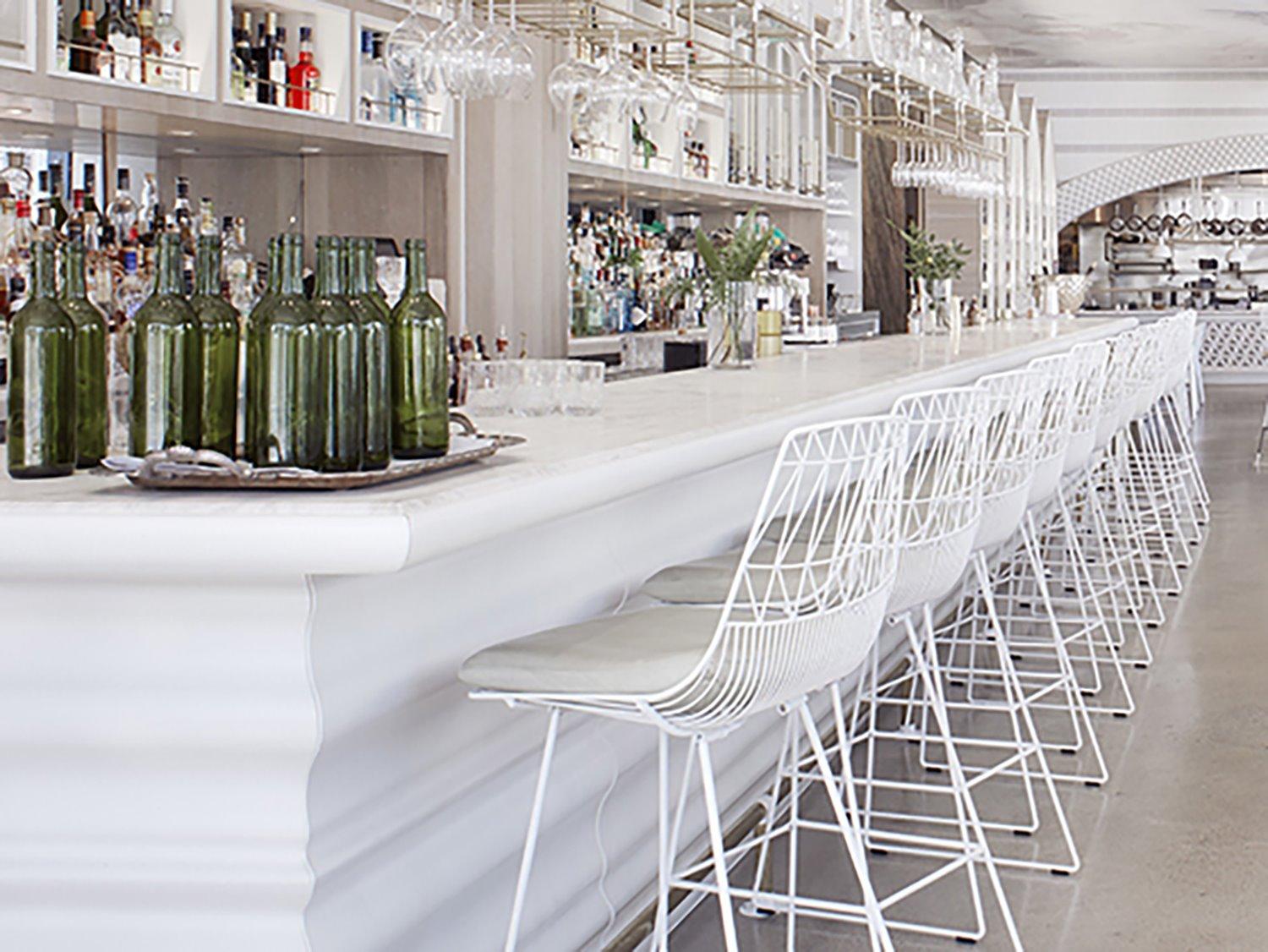 Bend Goods Outdoor Lucy Galvanized Iron White Bar Set