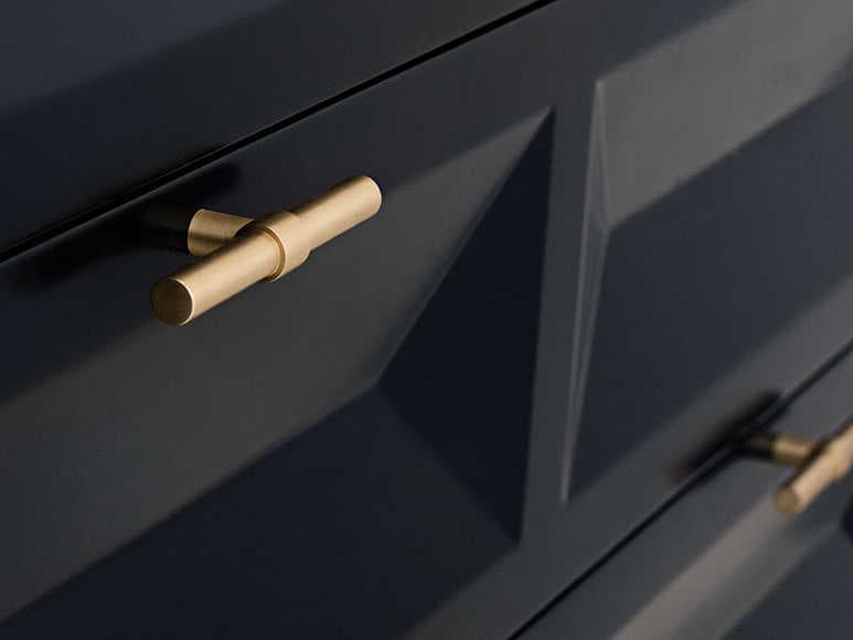 Brownstone Chambers Obsidian Accent Chest