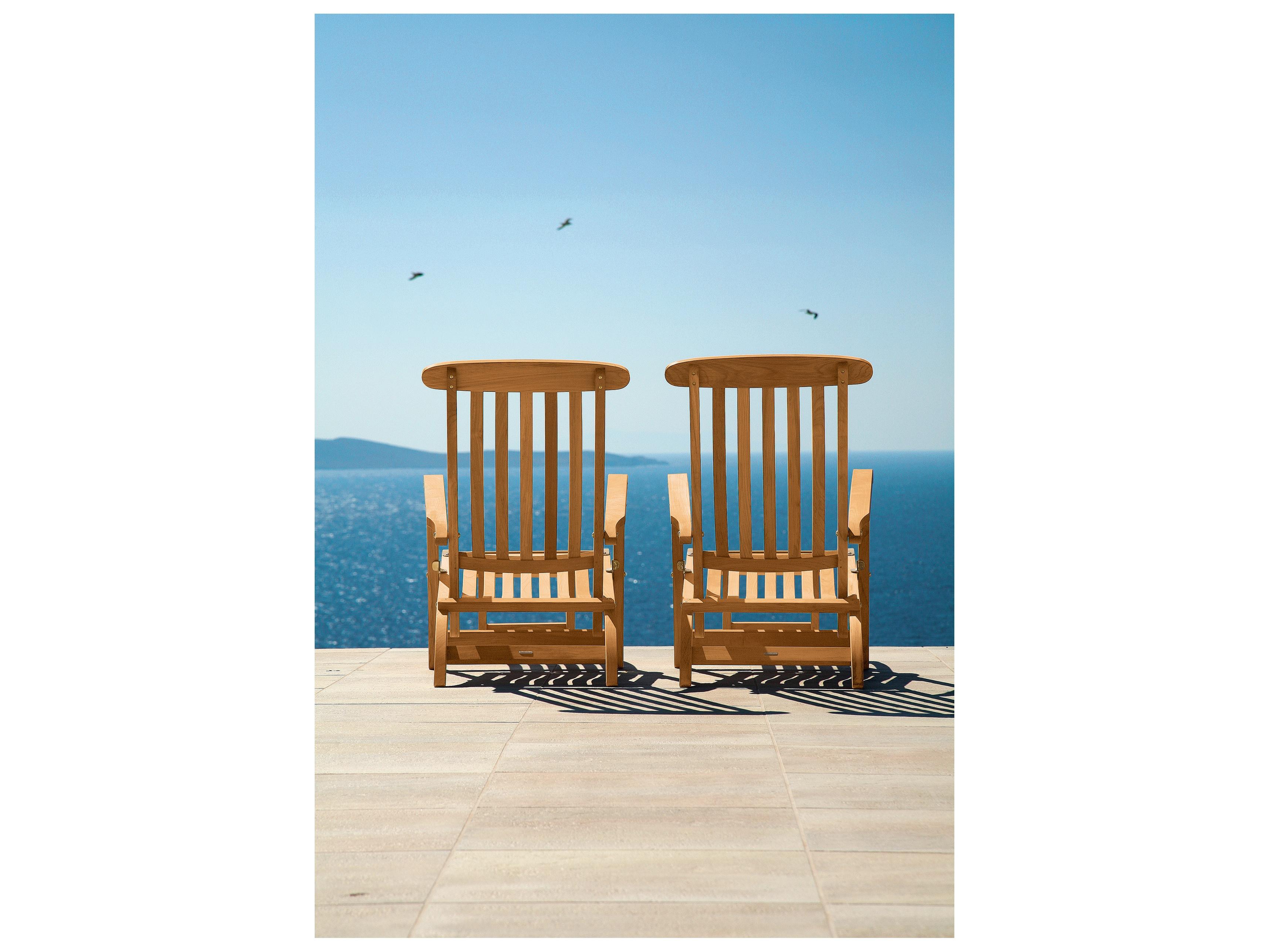 Barlow Tyrie Commodore Steamer - Natural Teak