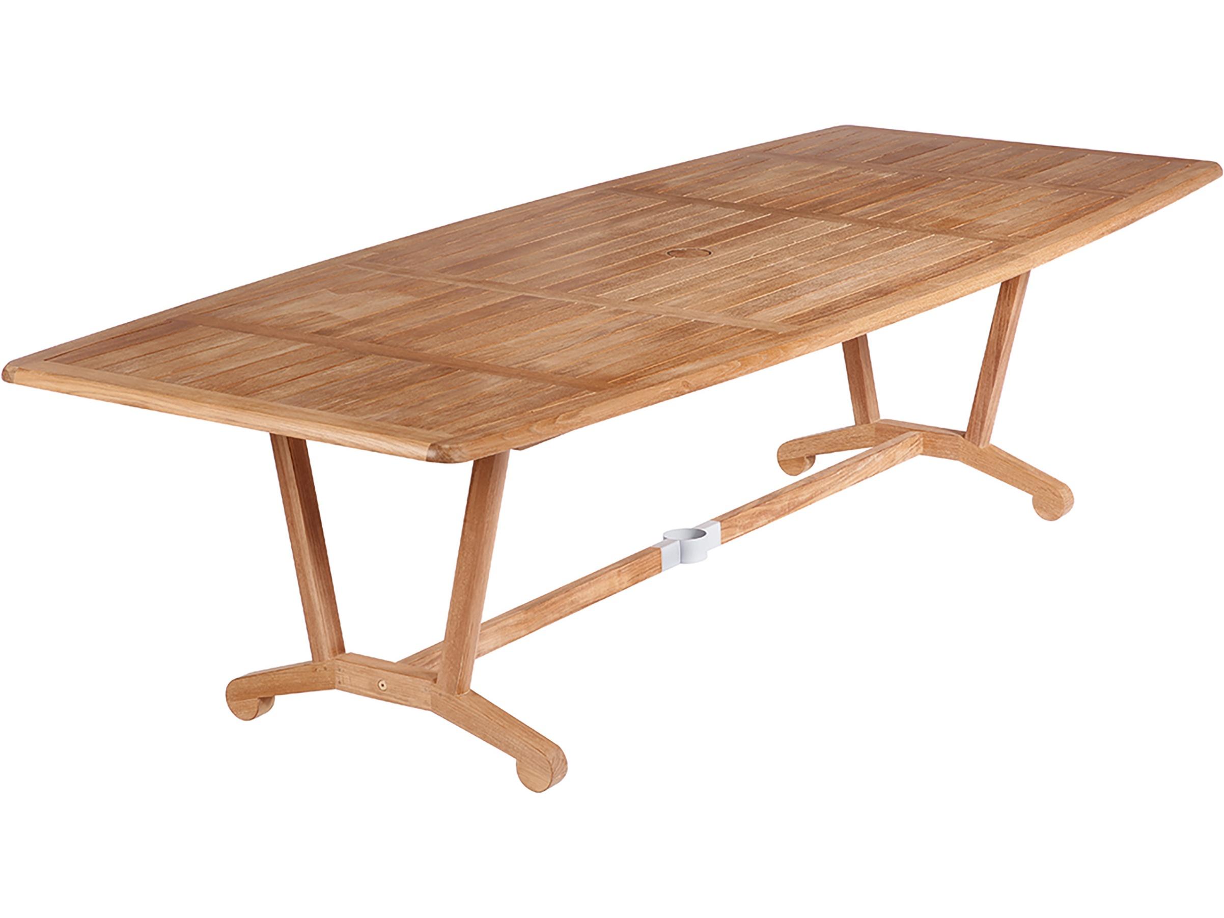 Barlow Tyrie Chesapeake Dining Table - Natural Teak