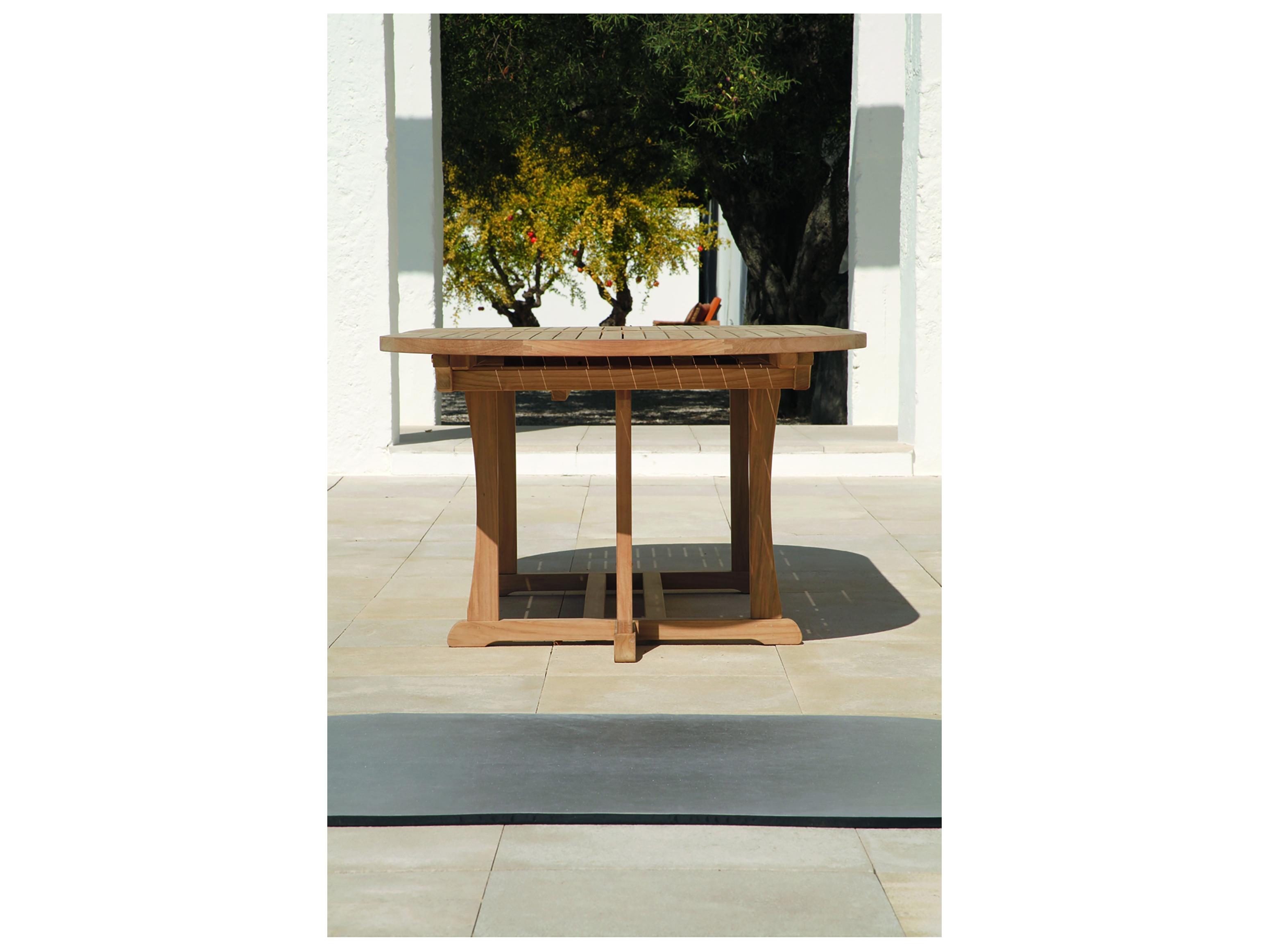 Barlow Tyrie Stirling Extending Dining Table - Natural Teak