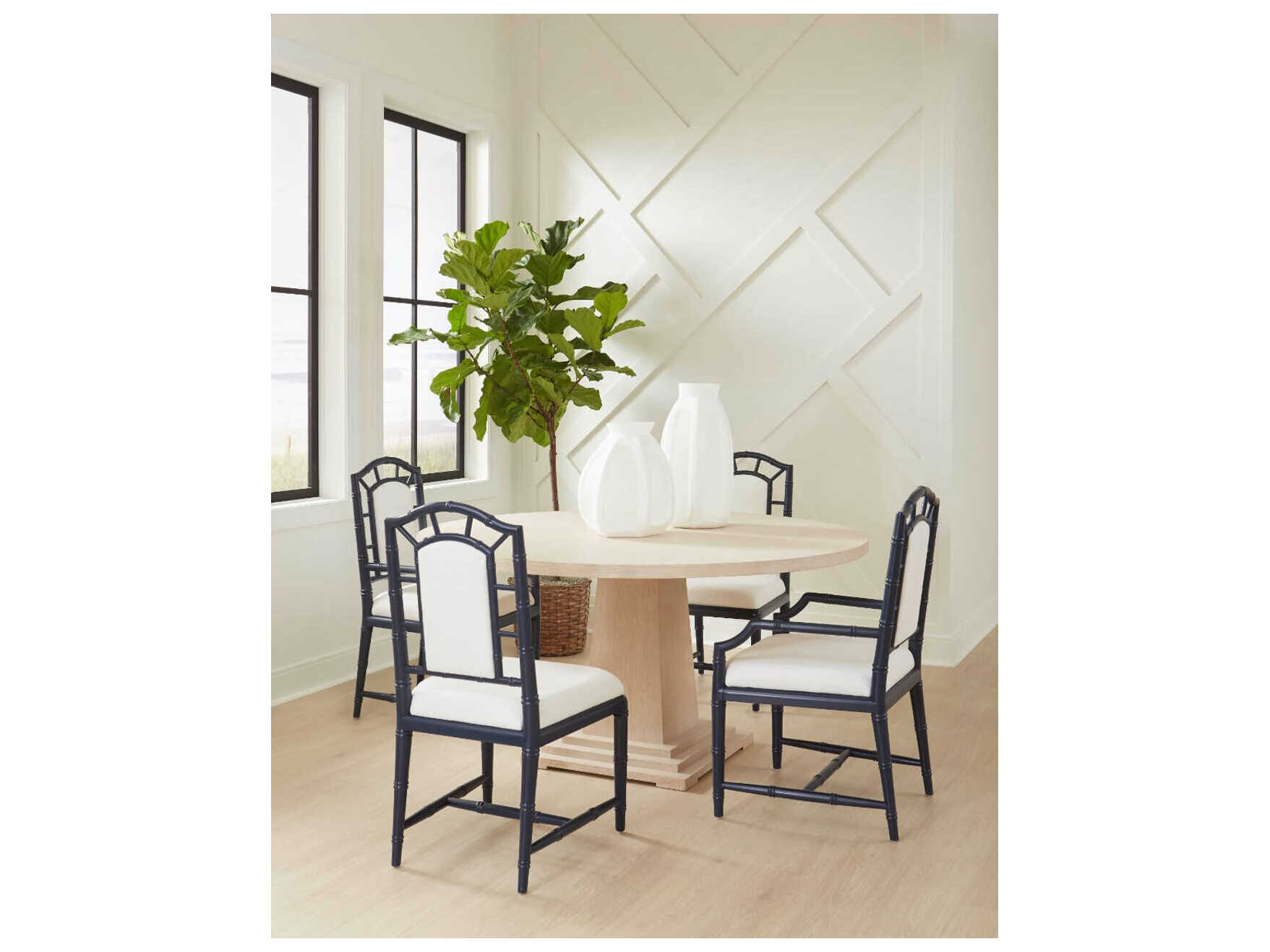Villa & House Breanna Dining Room Set