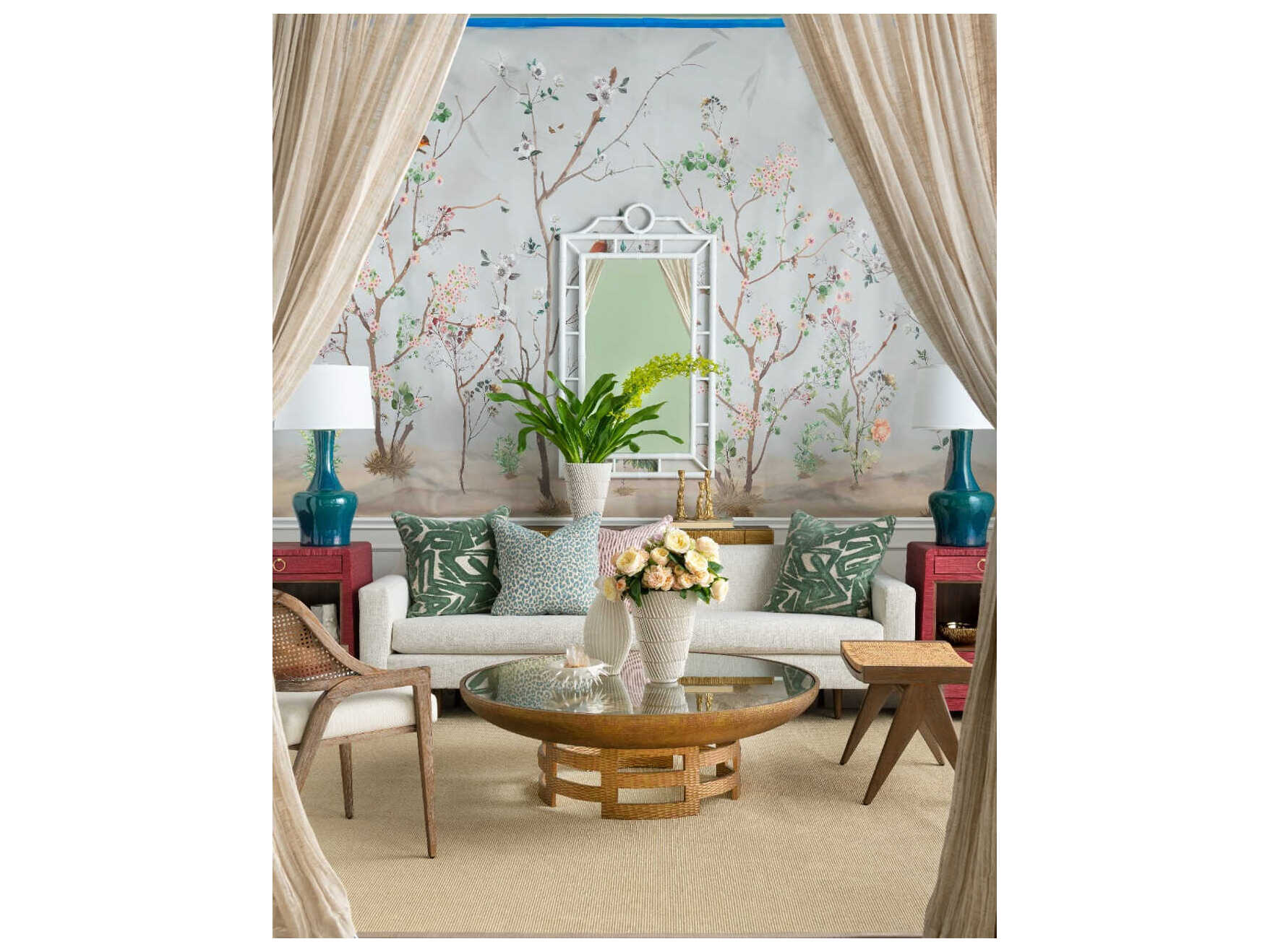 Villa & House Ella Round Glass Coffee Table