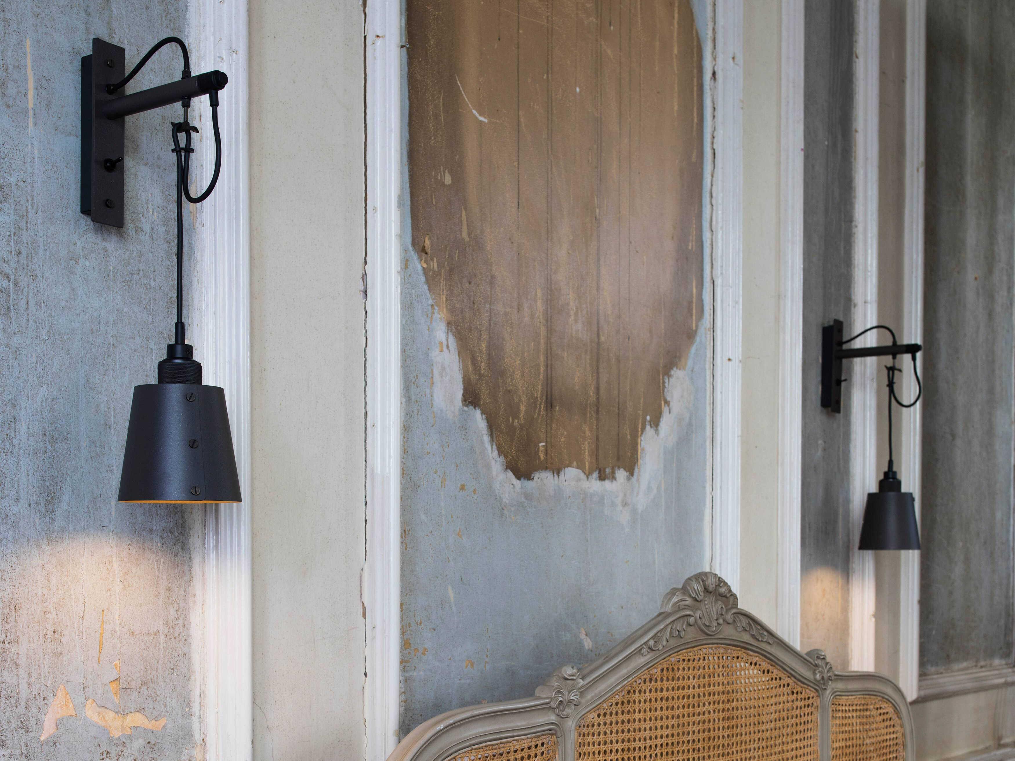 Buster + Punch Hooked 1-Light Brass Wall Sconce