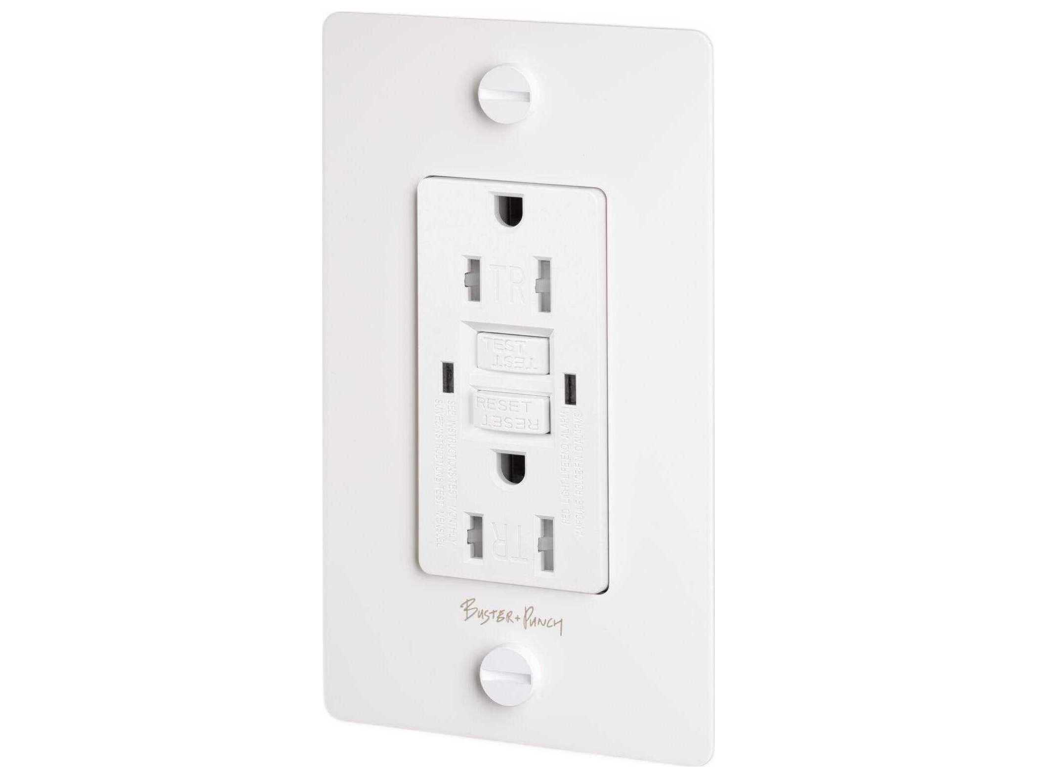 Buster + Punch 1G White Outlet with B+P Logo