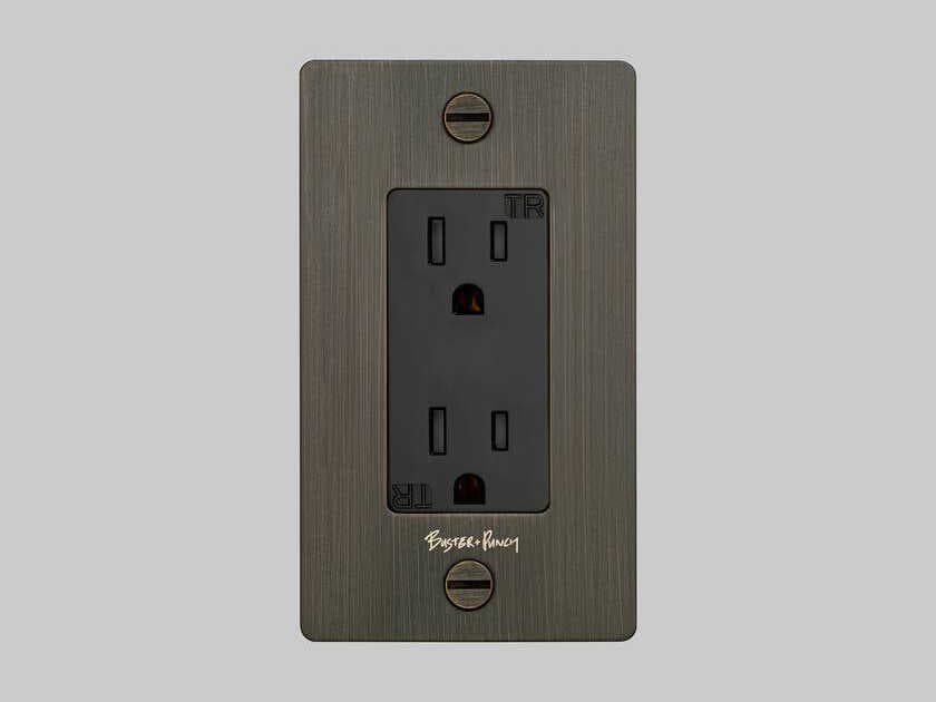 Buster + Punch 1G Smoked Bronze Outlet with B+P Logo